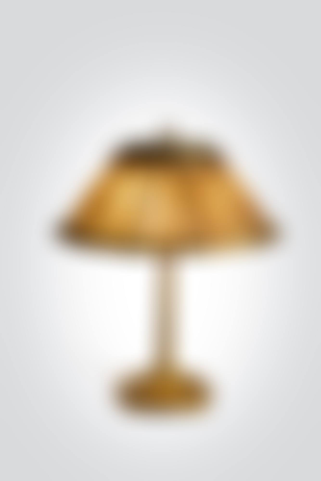 "Favrile Fabrique" Table Lamp (preview)