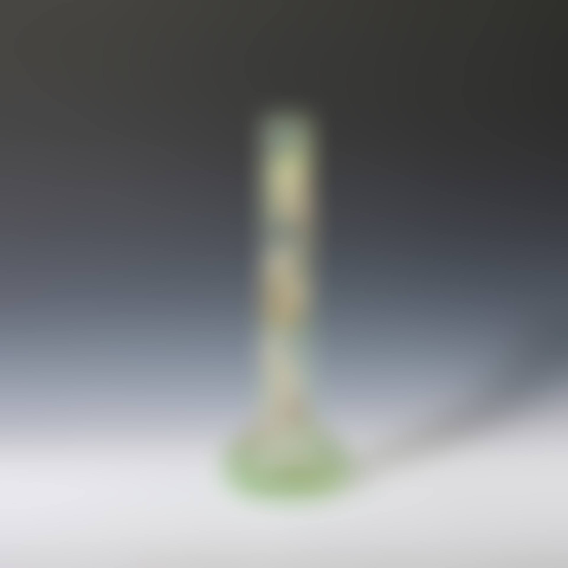 BLEEDING HEART VASE (preview)