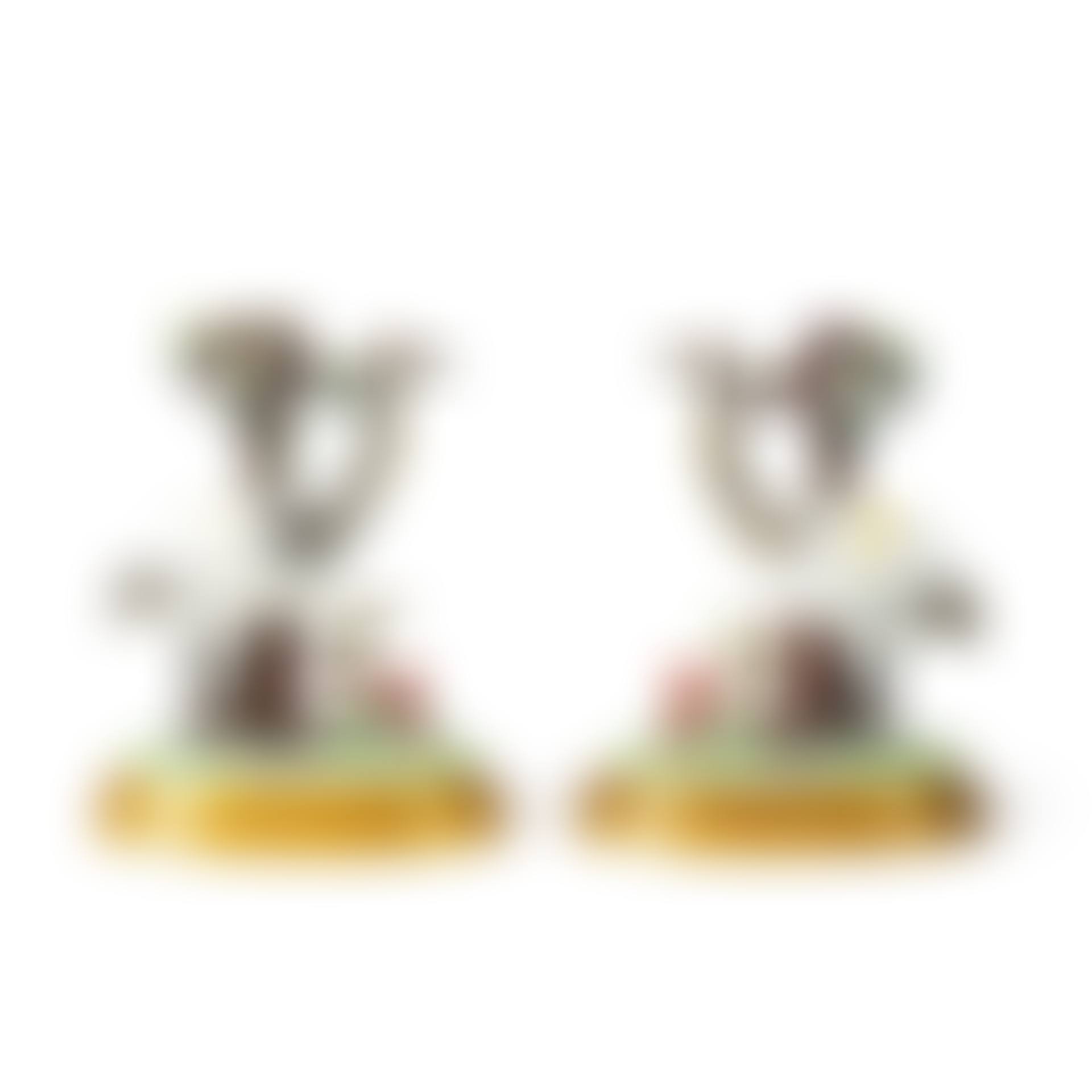 A pair of gilt-bronze mounted Chinese porcelain cranes (preview)