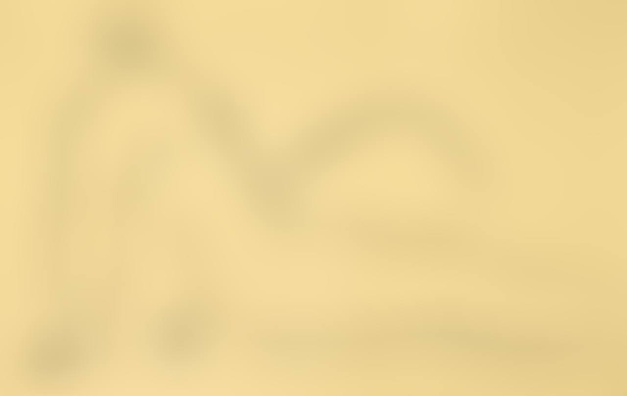 Sitting Nude (preview)