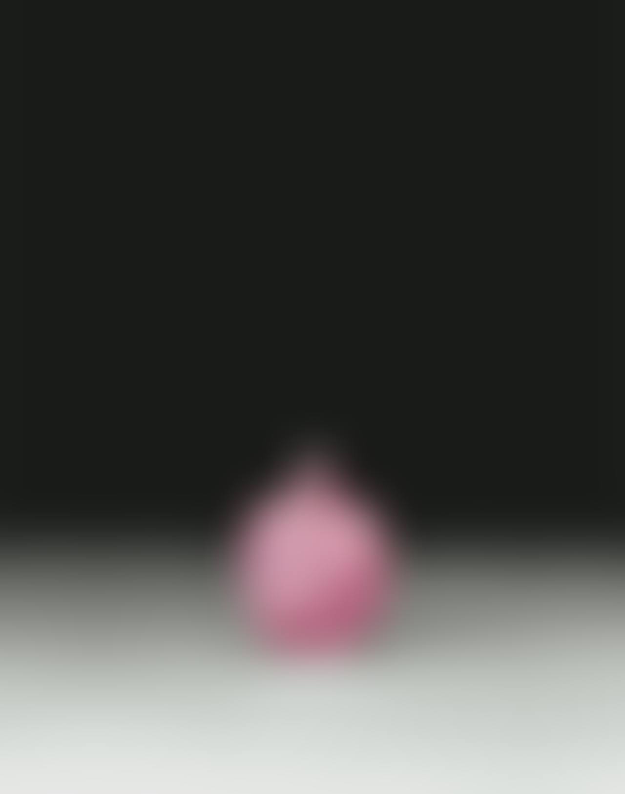 A TOURMALINE SNUFF BOTTLE WITH PEONY DESIGN <br/>QING DYNASTY (preview)