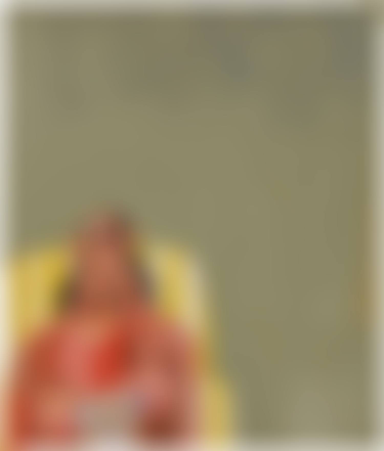 Green Seated Woman (preview)