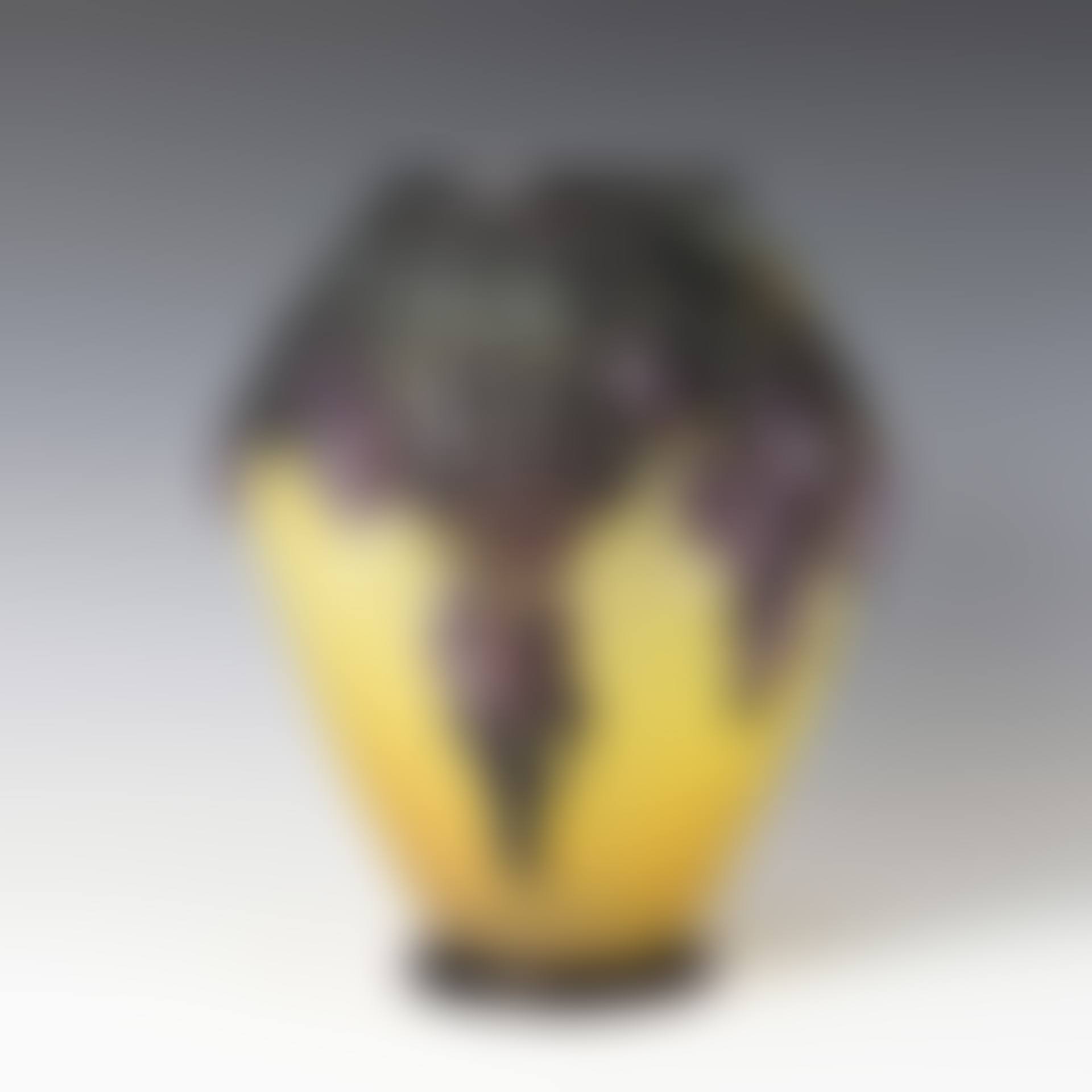 VASE WITH PLUM DECOR (preview)