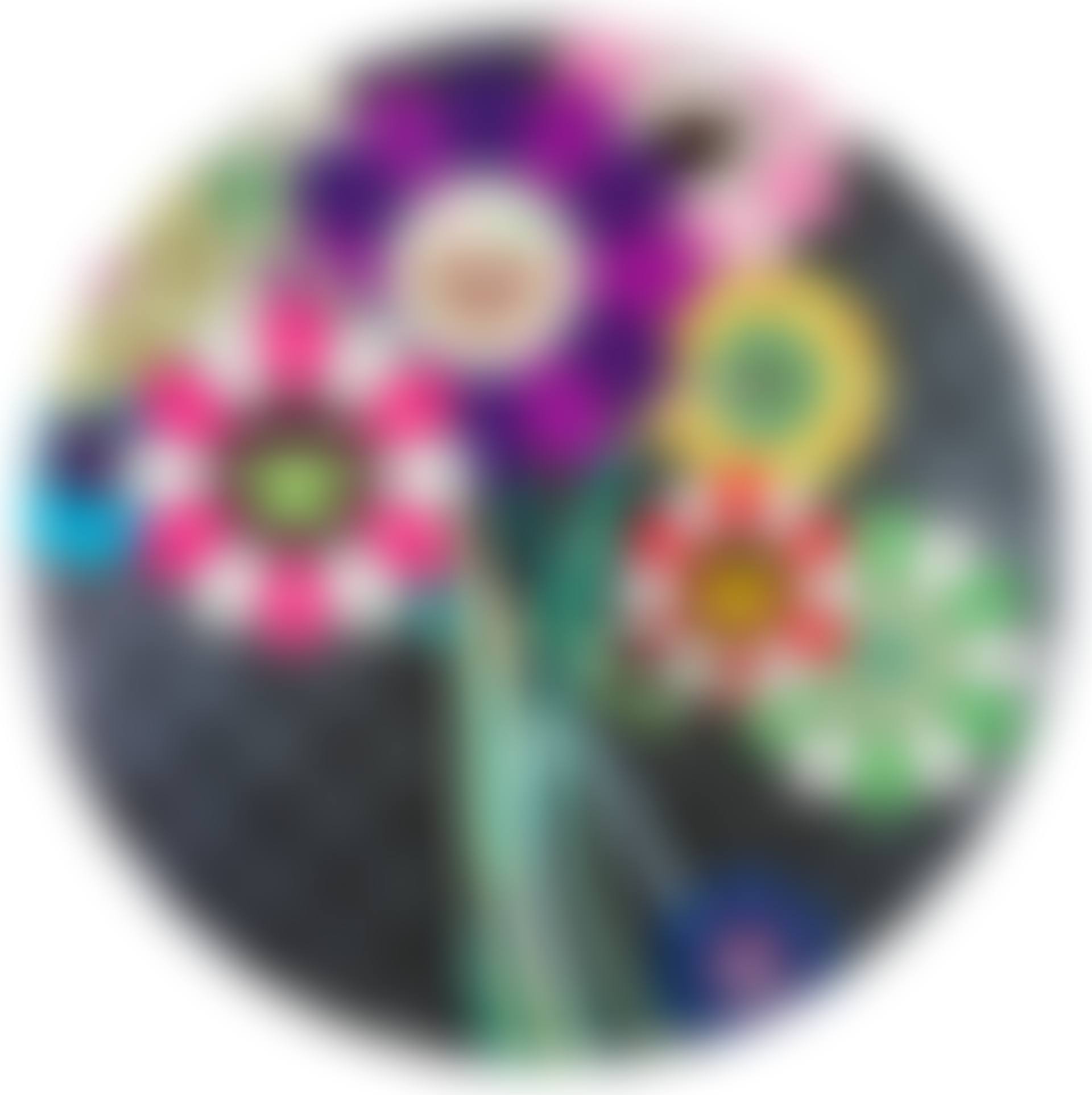 Purple flowers in a bouquet (preview)