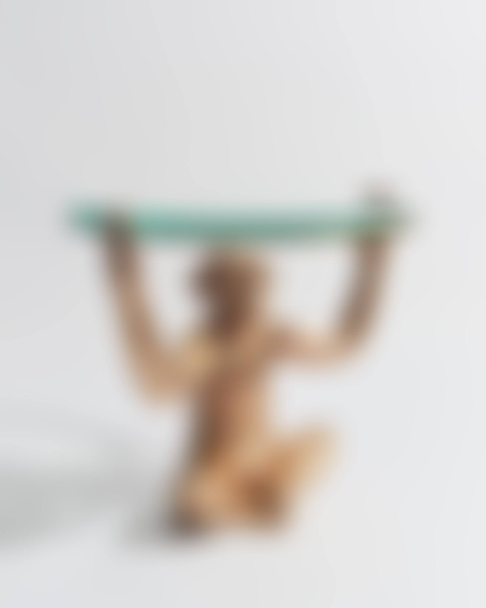 SINGE ATTABLÉ TABLE (preview)