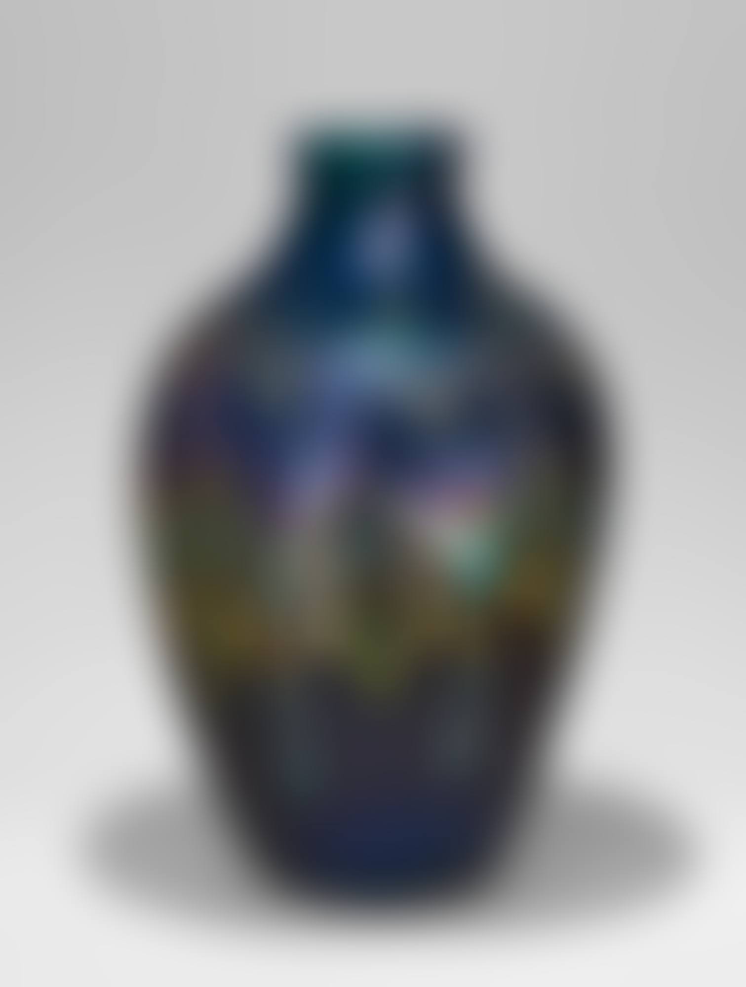 Monumental Vase (preview)