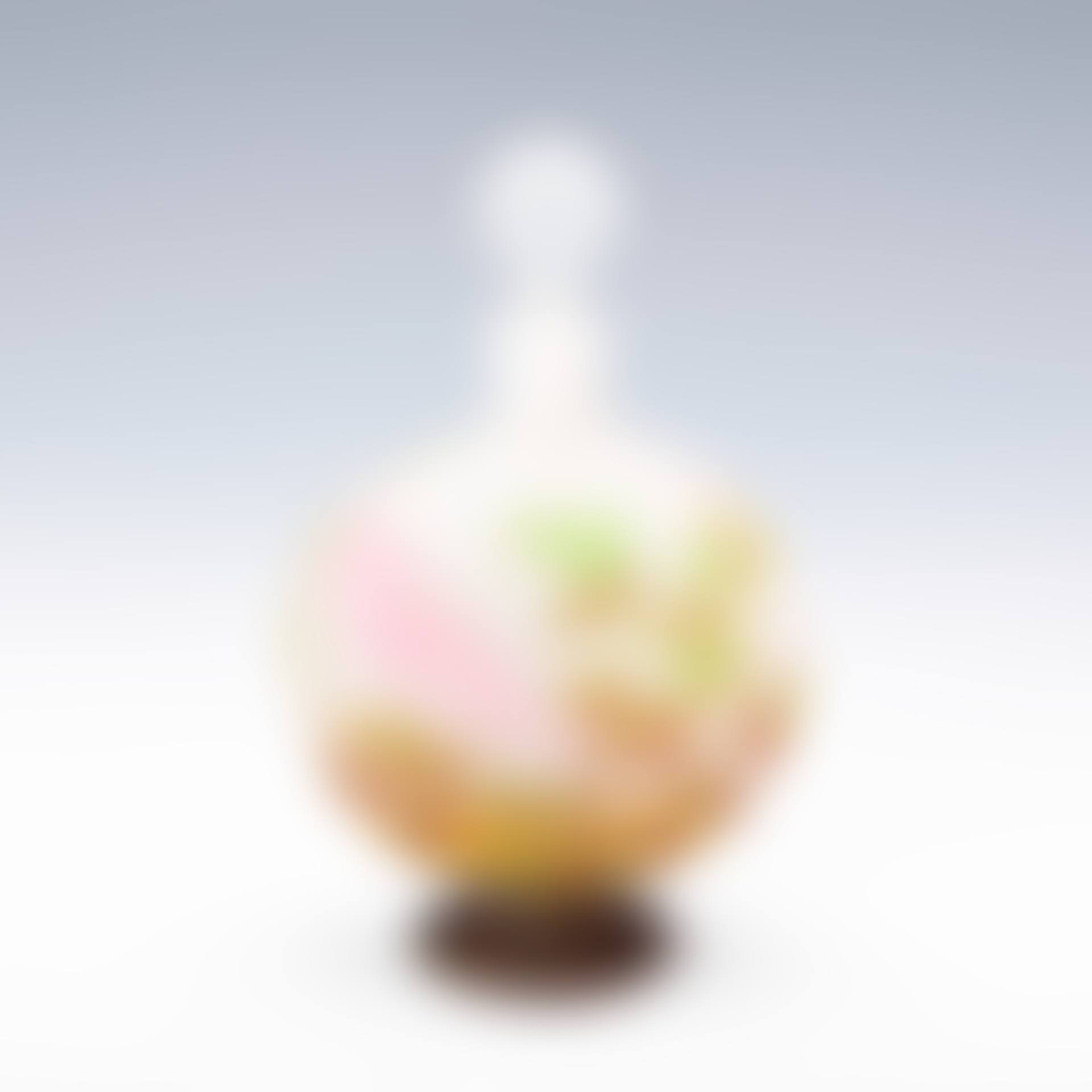 BLEEDING HEART PERFUME BOTTLE (preview)
