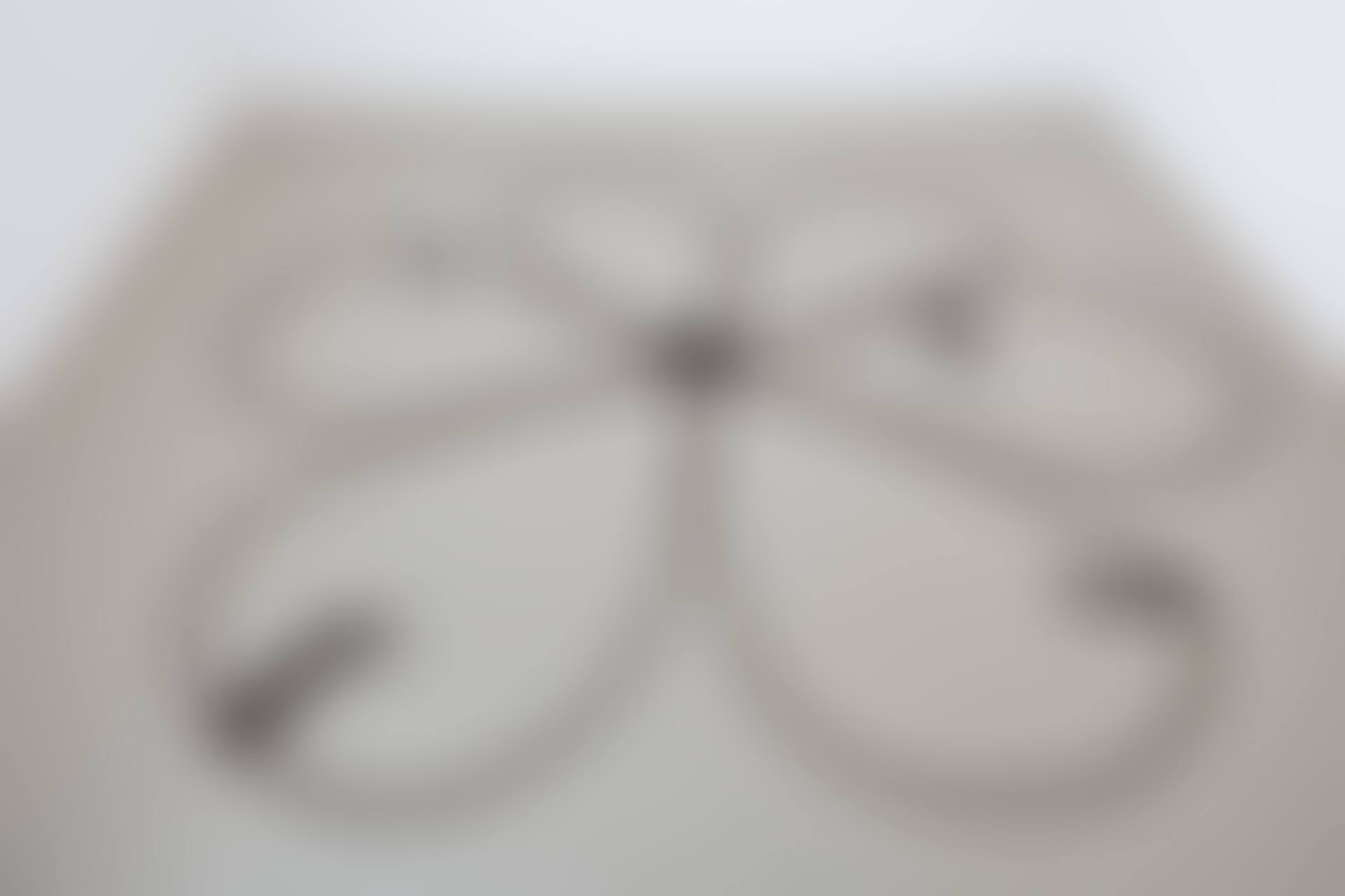 Untitled (Daisy Chain) (preview)