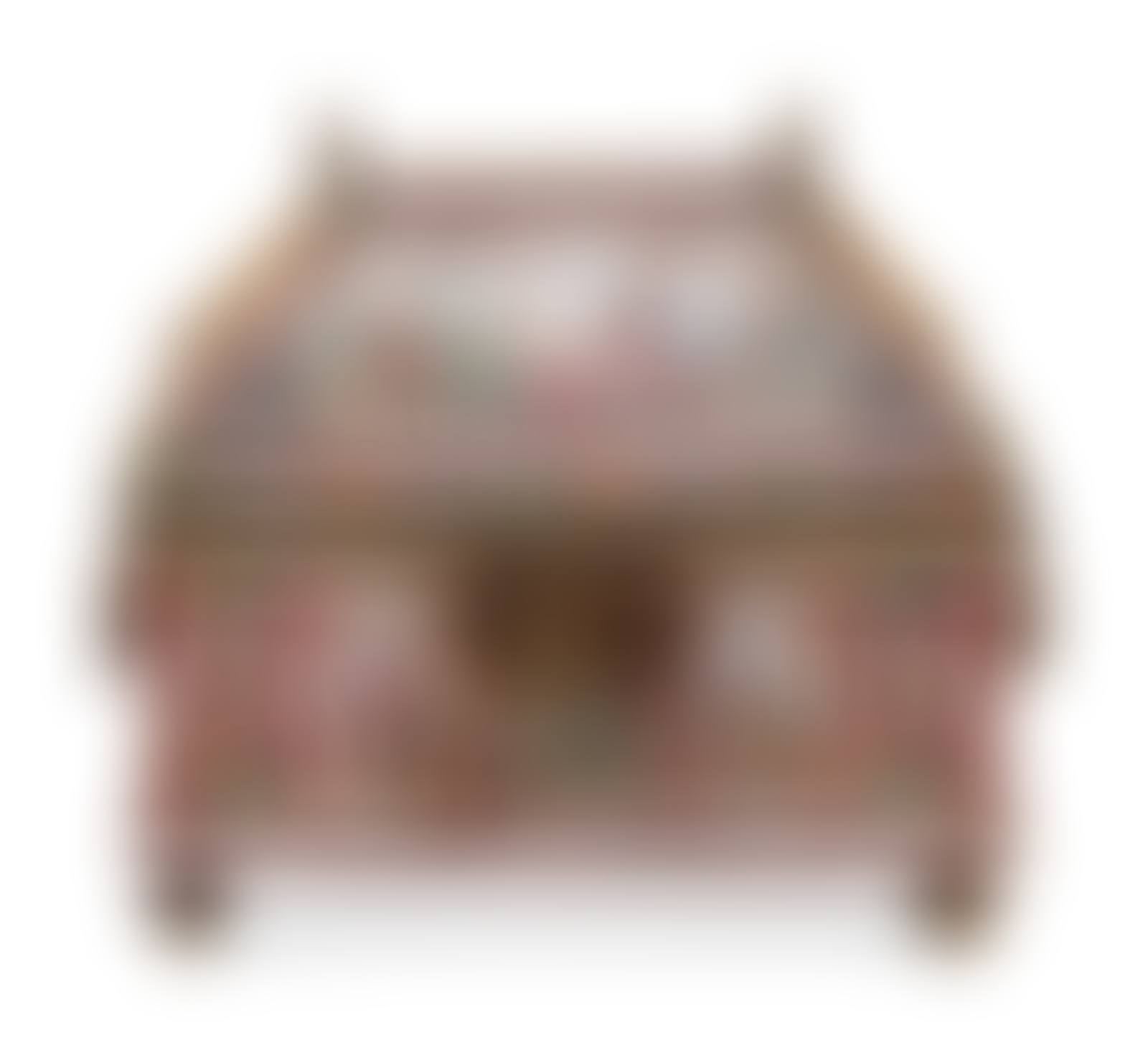 A Capodimonte Porcelain Table Casket (preview)