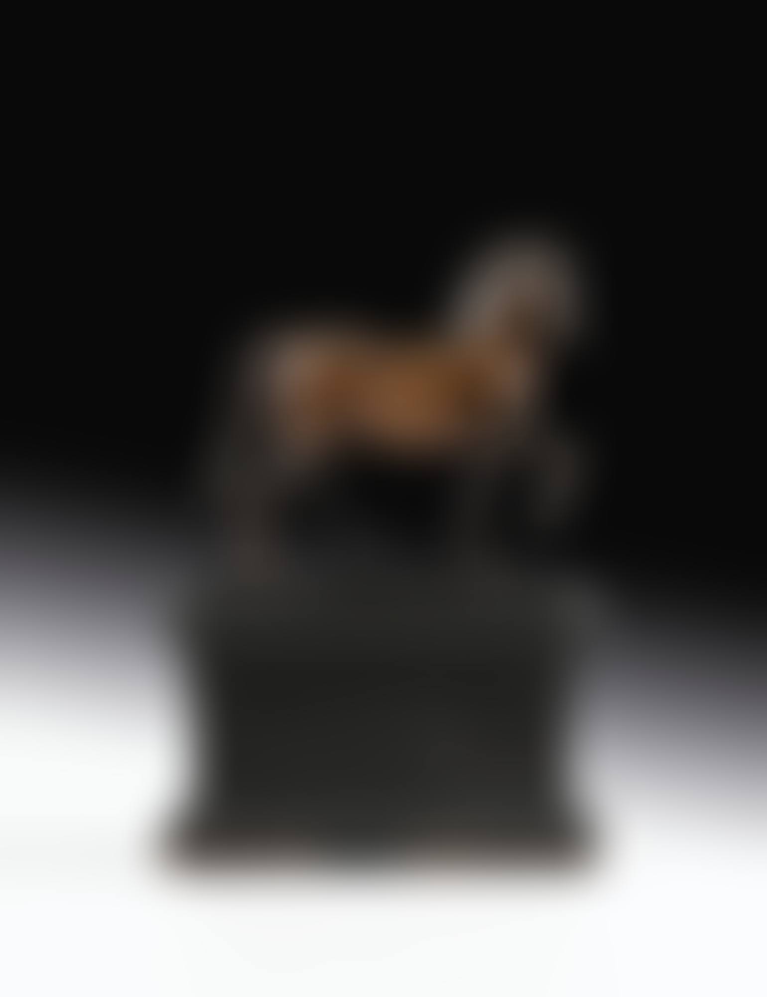 Pacing horse (preview)