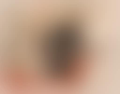 Femme au tub, le tub from 'Elles' (preview)