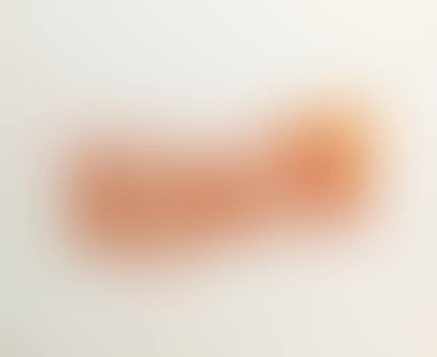 Cut-out nude (preview)