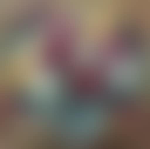 Flowers in vase (preview)