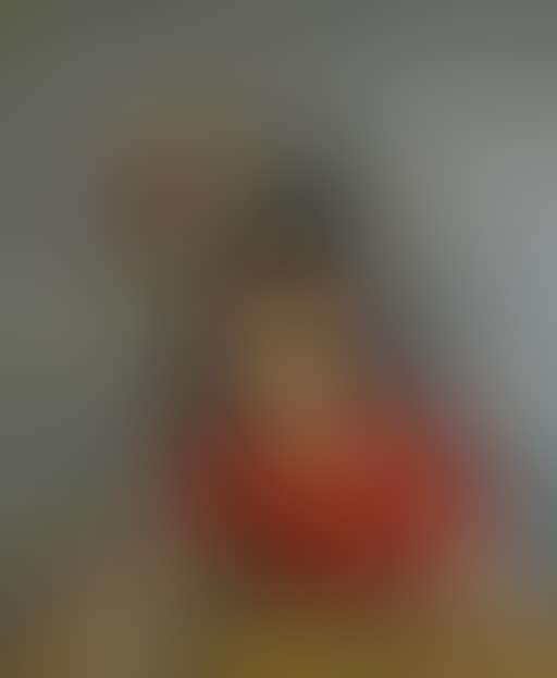 Girl in red (preview)