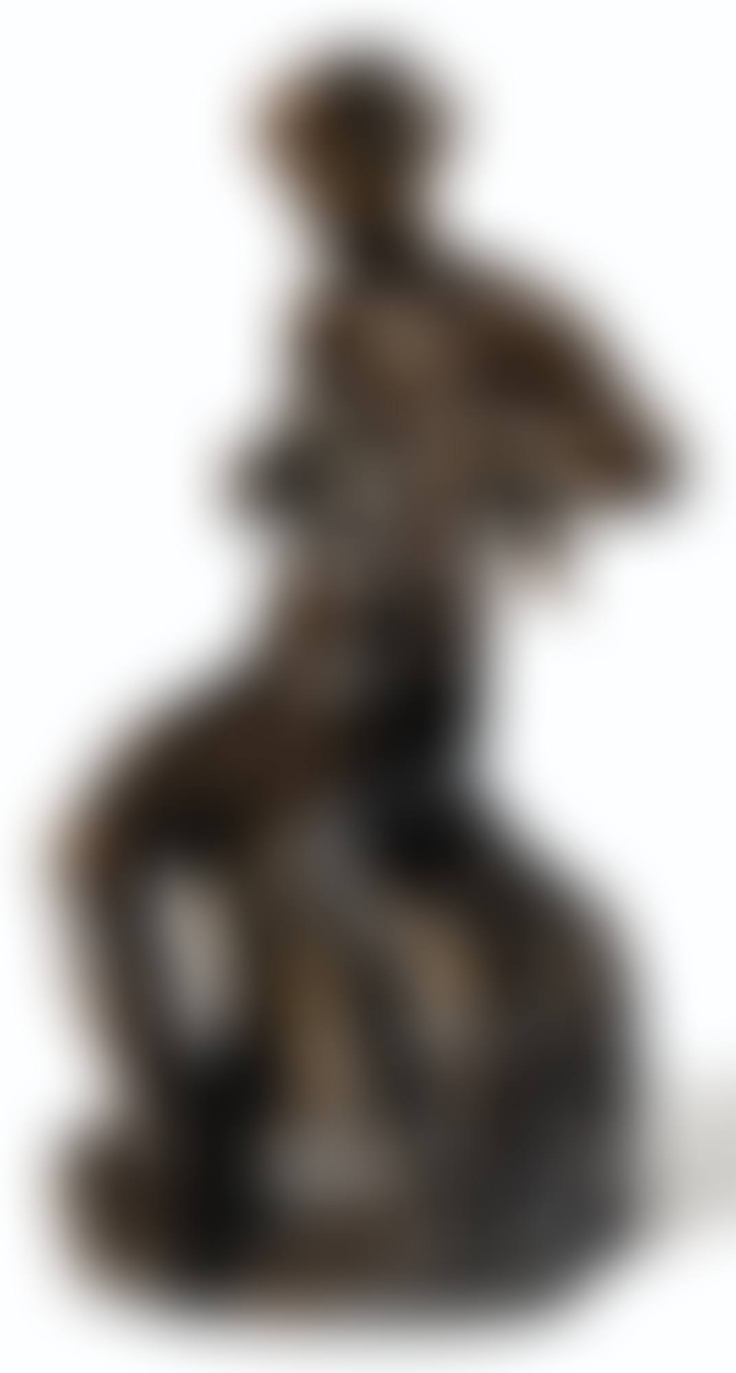 BAIGNEUSE ZOUBALOFF (preview)