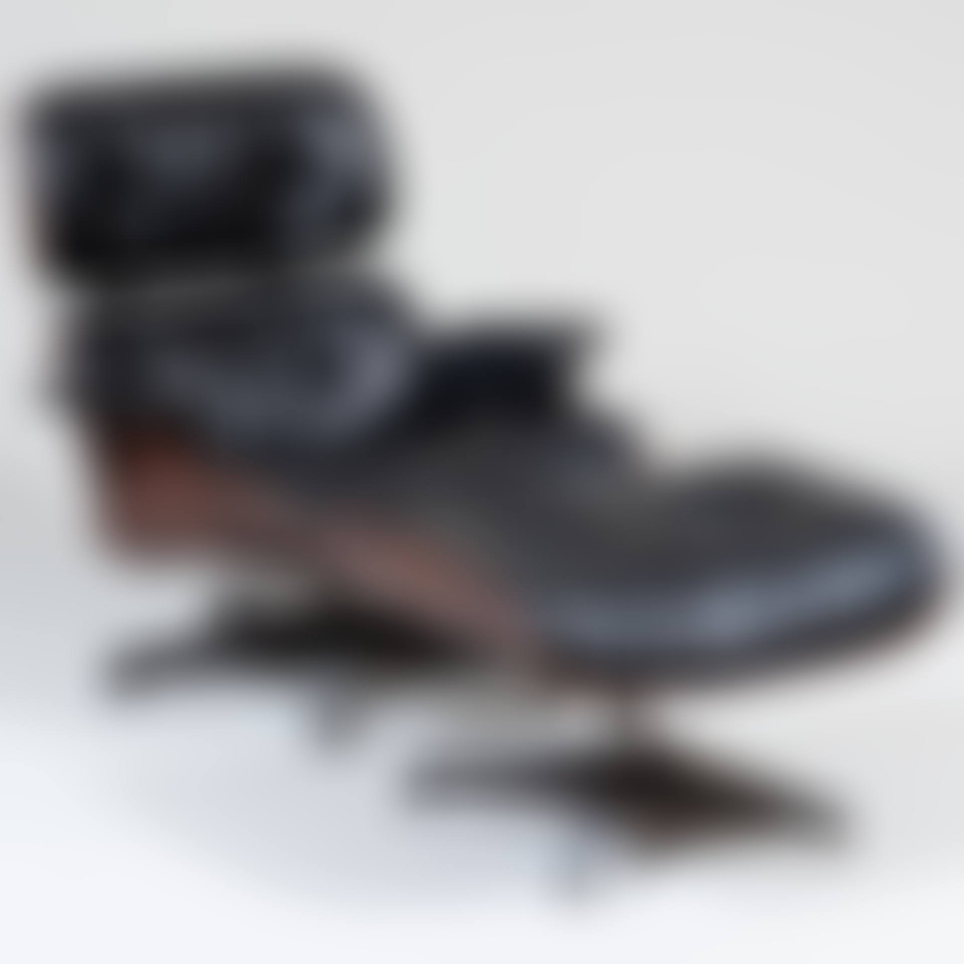 Charles and Ray Eames for Herman Miller Rosewood Leather Upholstered Lounge Chair and Ottoman (preview)