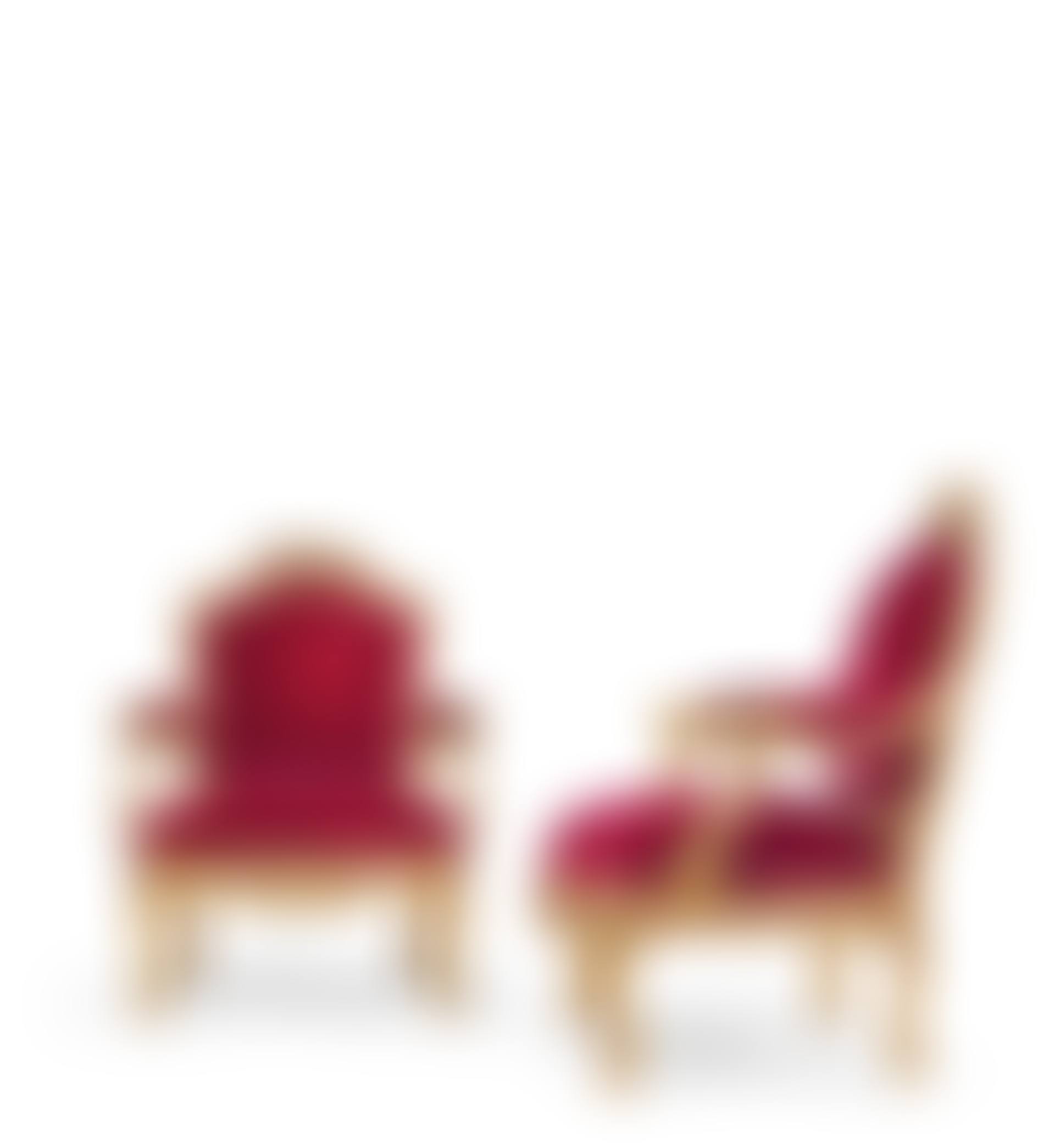 A PAIR OF LATE LOUIS XV GILT WALNUT FAUTEUILS A LA REINE (preview)