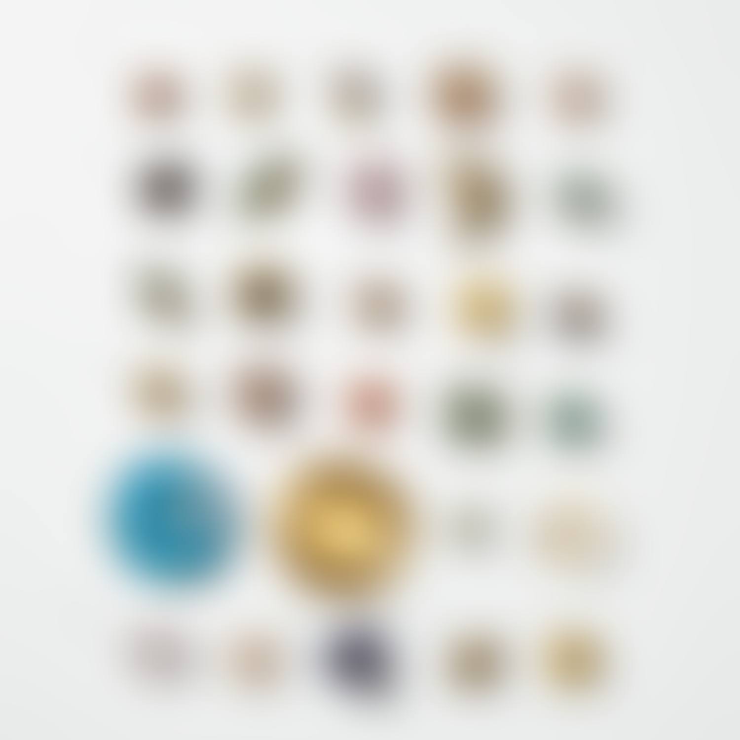 29 buttons and brooches (preview)