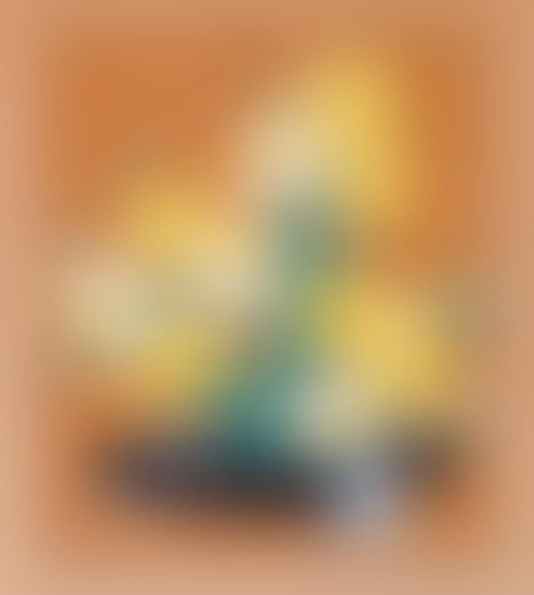 Daffodils with Figurine (preview)