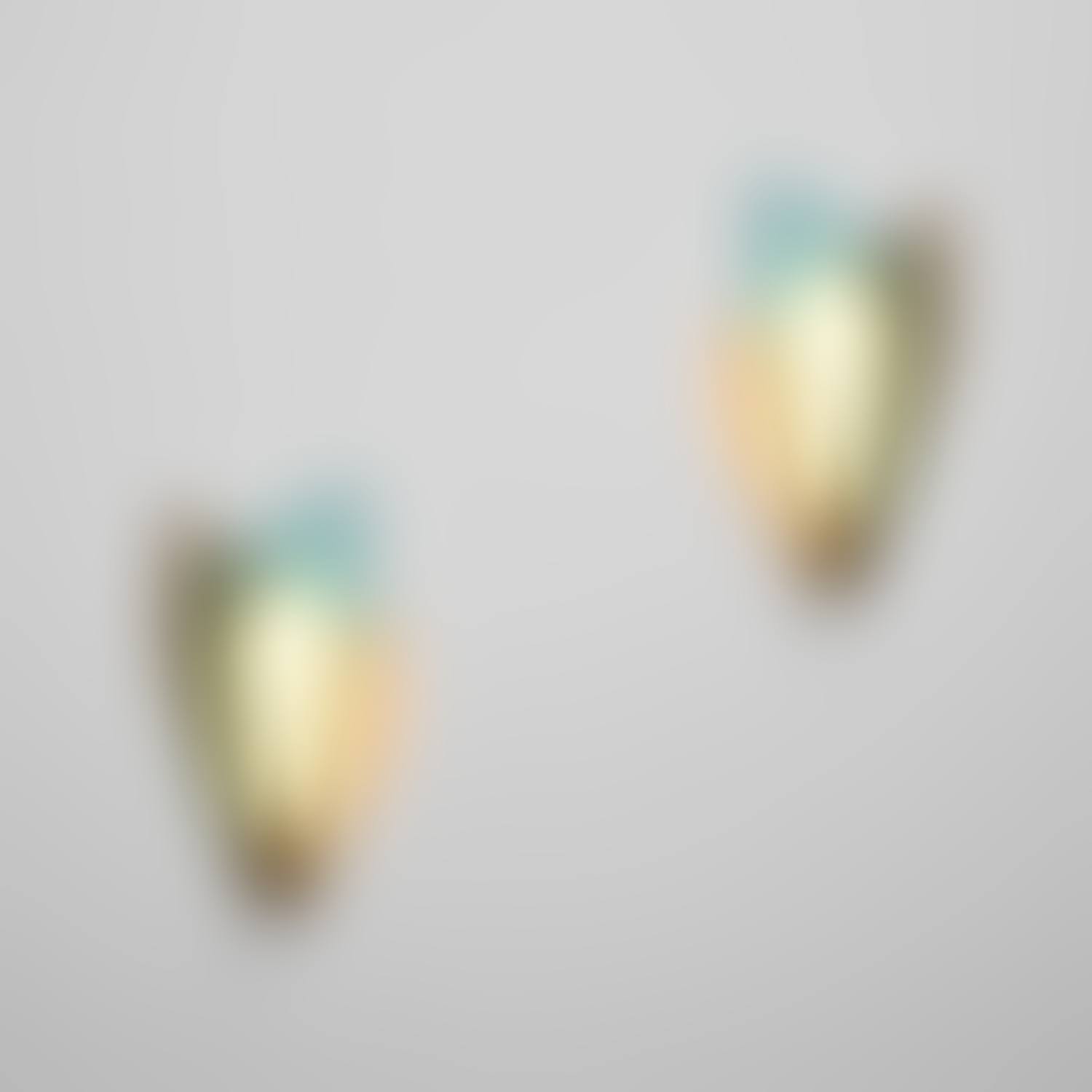 Pair of wall lights (preview)