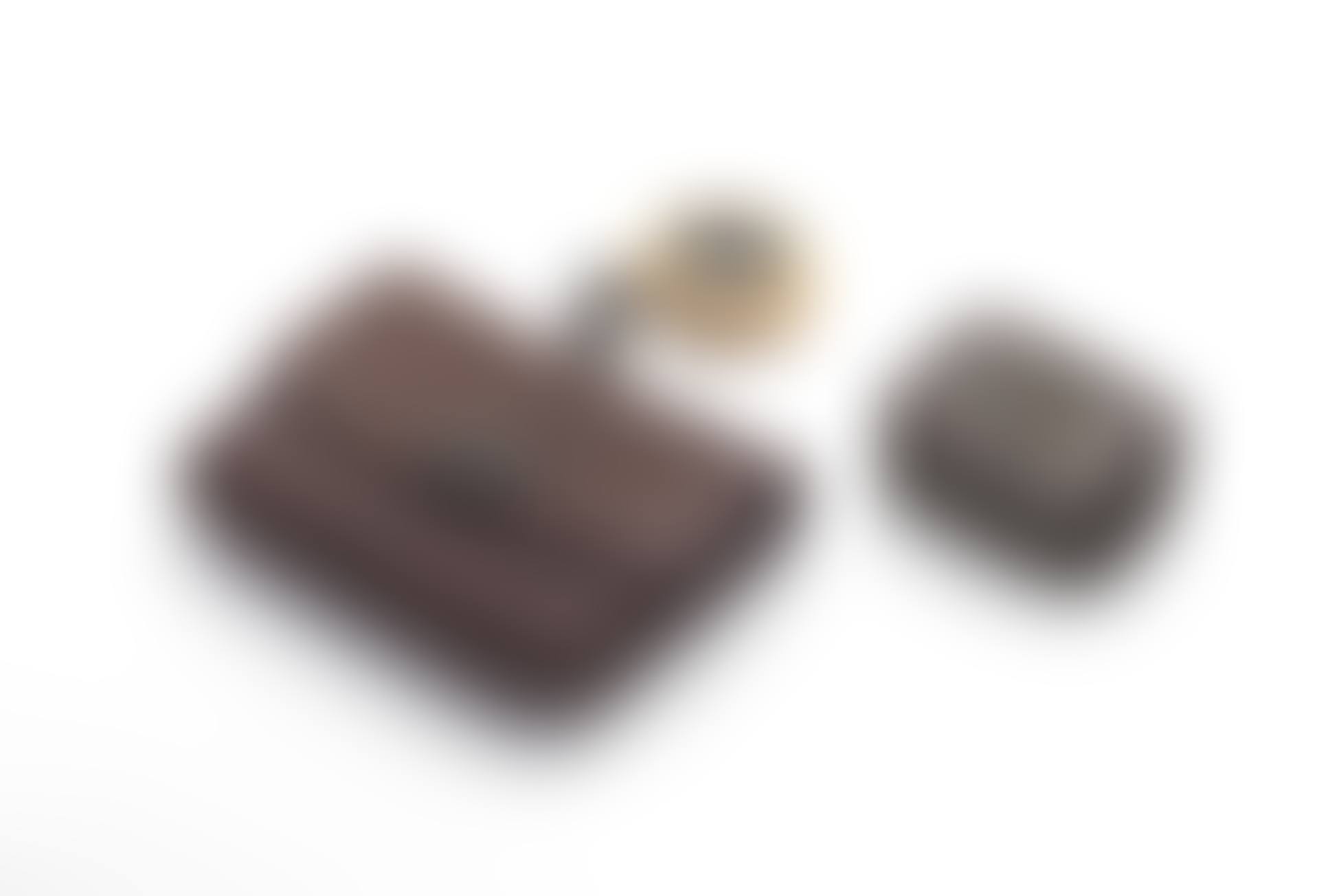 A Japanese tobacco pouch (Tabako-ire); a Japanese bronze box (preview)