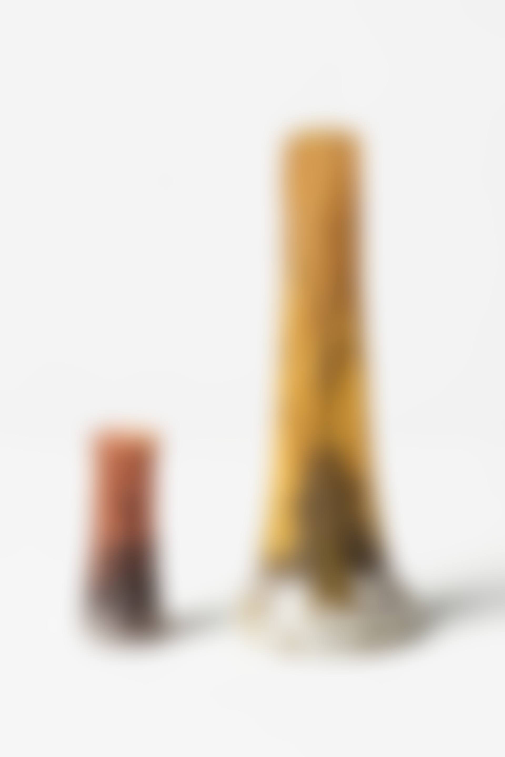 Suite de deux vases miniatures en verre multicouche dégagé à l"acide (preview)