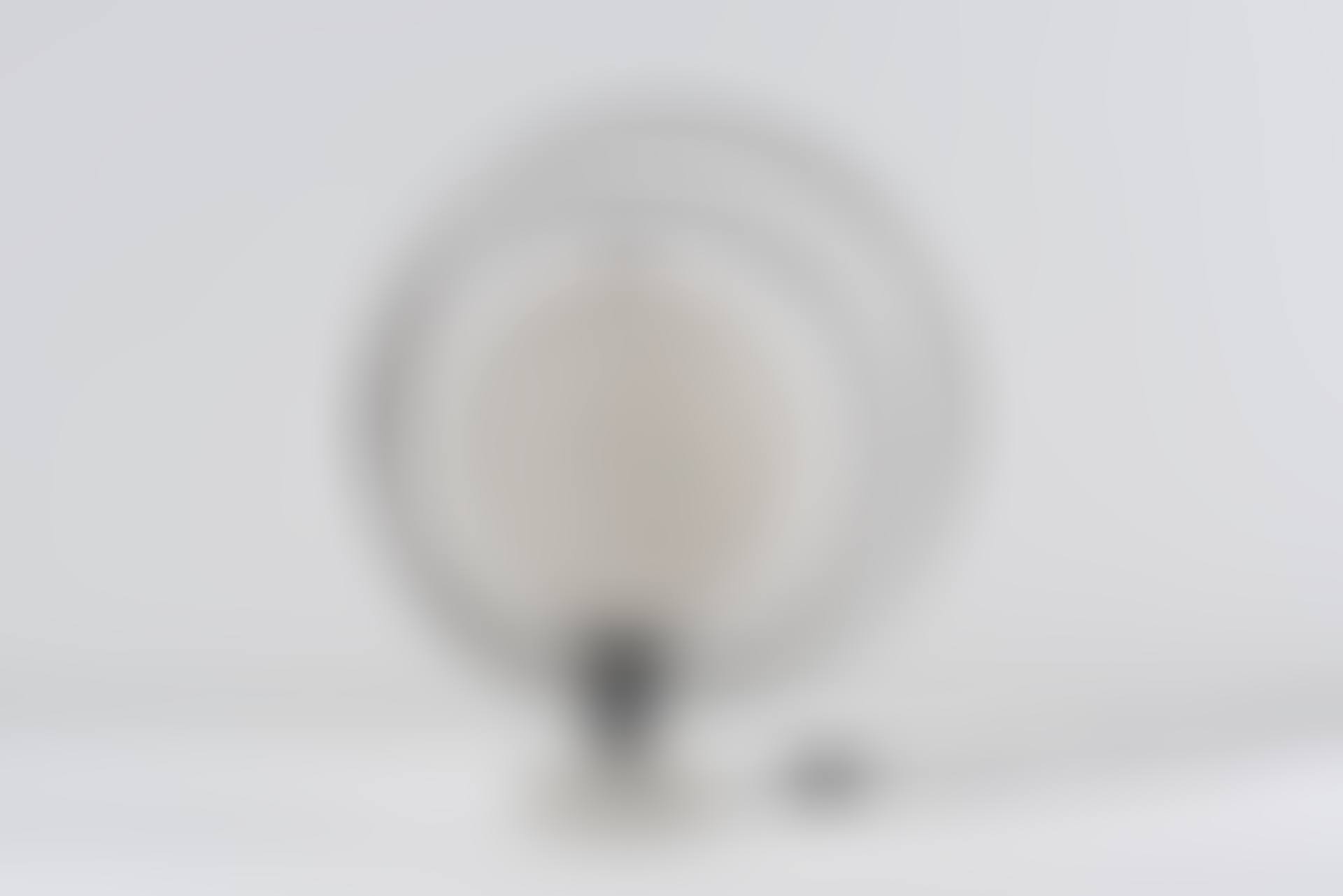 Lampe de chevet en marbre, fer chromé et verre givré (preview)