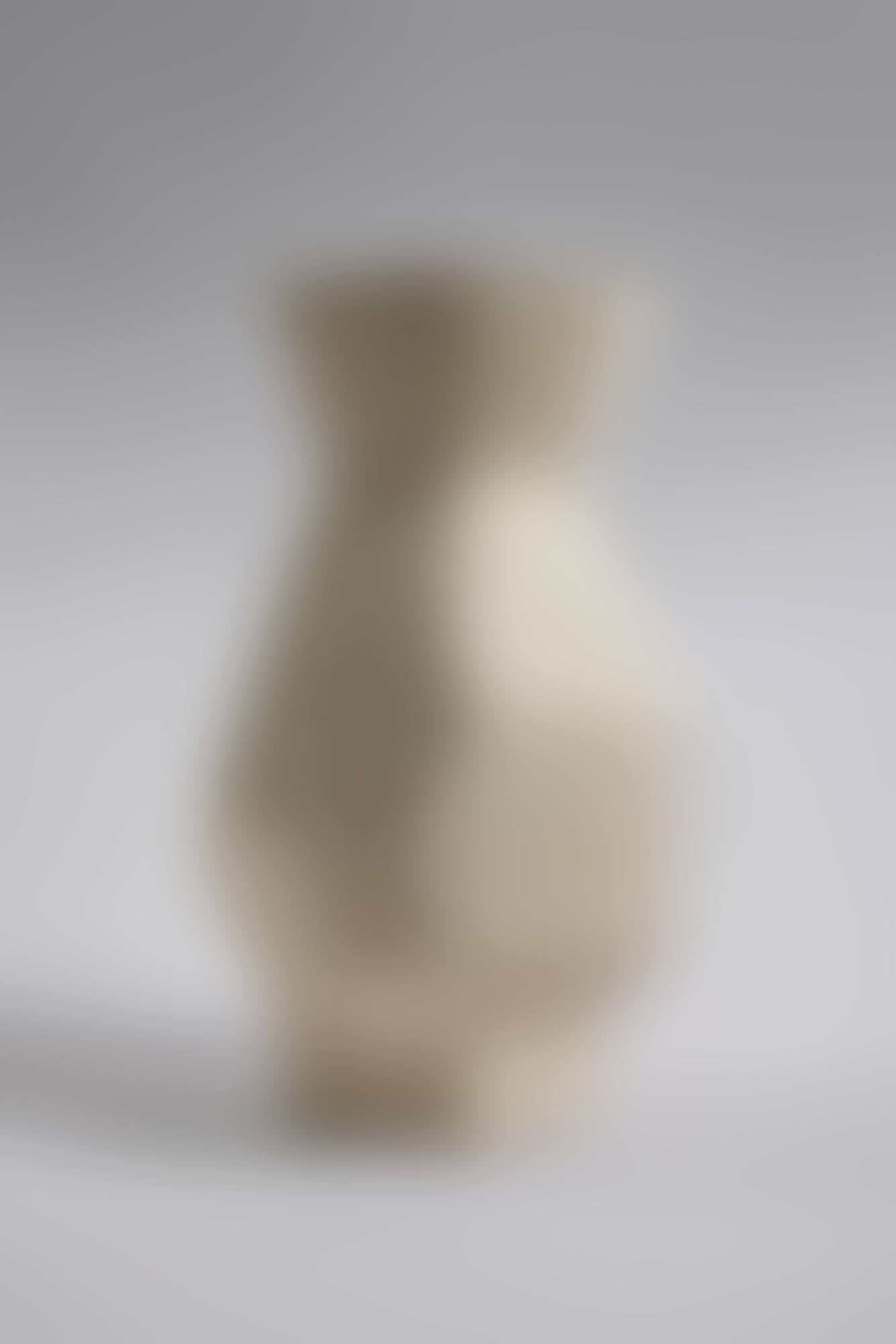 An Important and Rare "Facettes" Vase (preview)