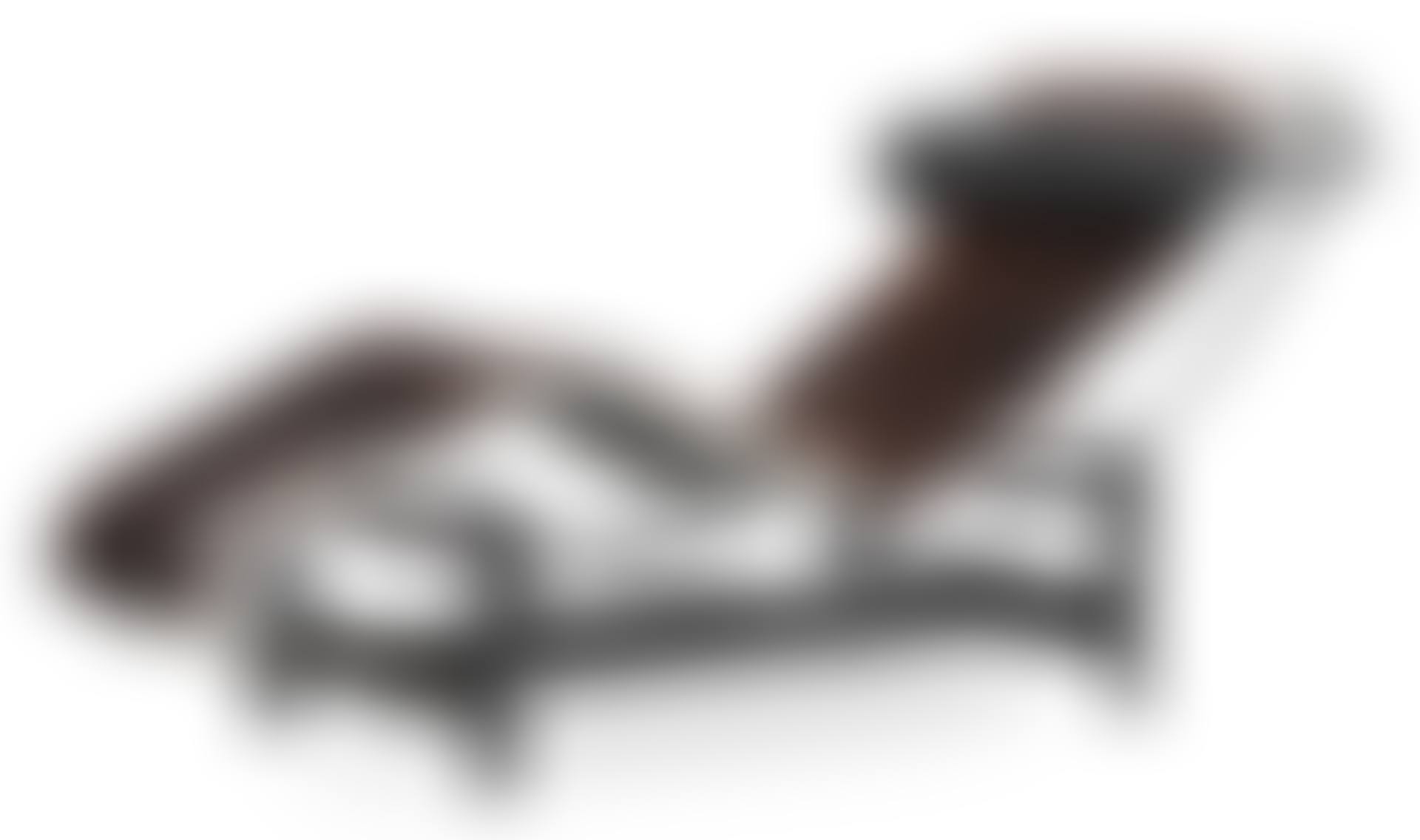 A Le Corbusier "LC 4" easy lounge chair (preview)