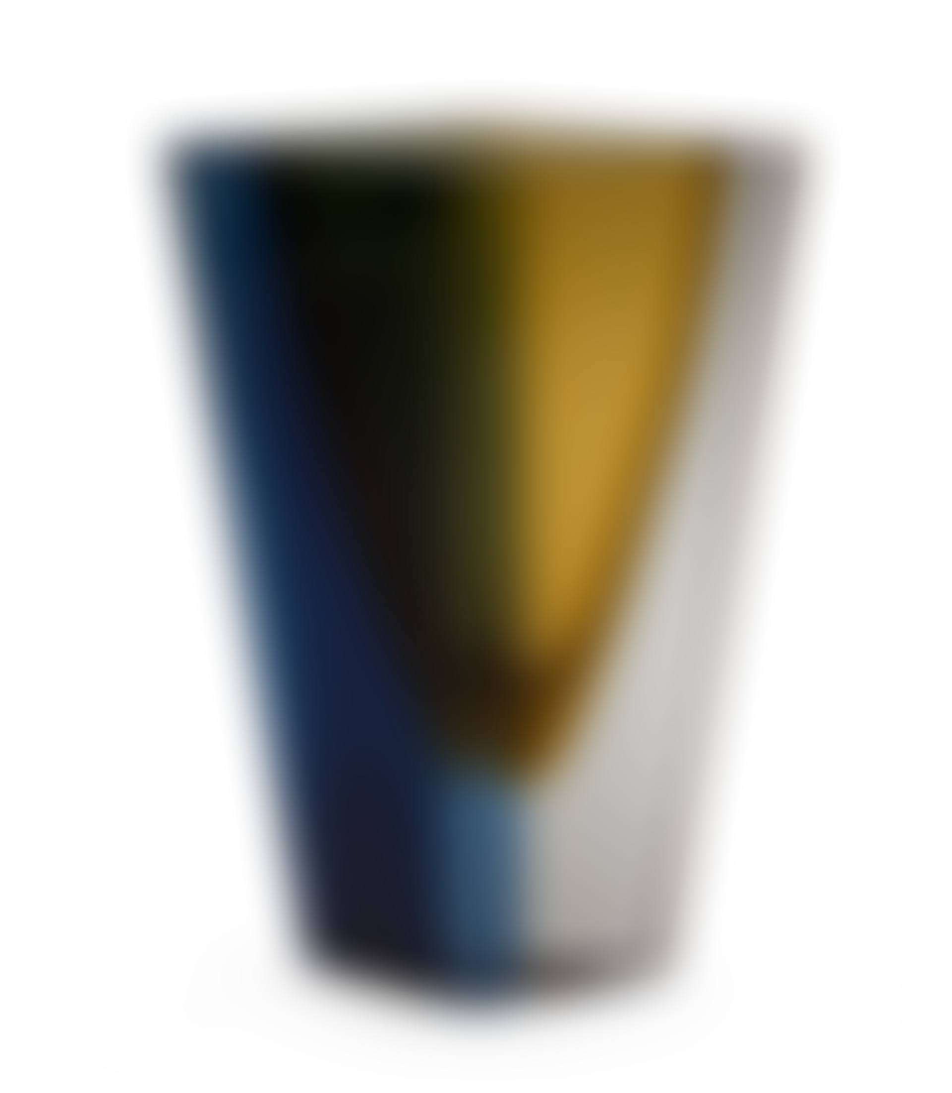 A VASE (preview)