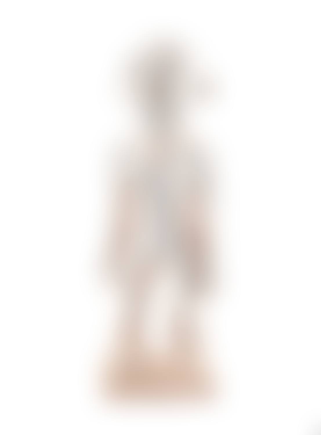 Standing girl (preview)
