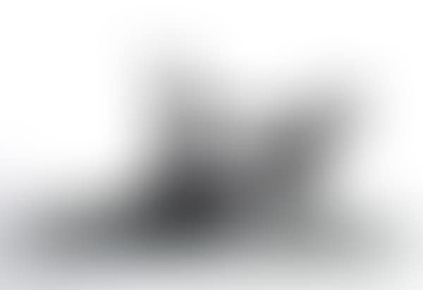 Female figure (preview)