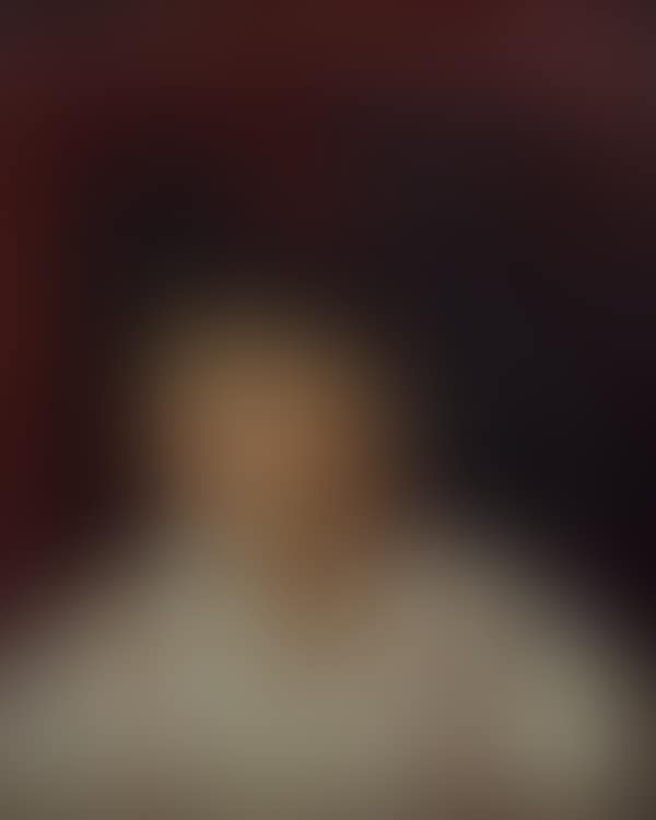 Portrait of a little girl (preview)