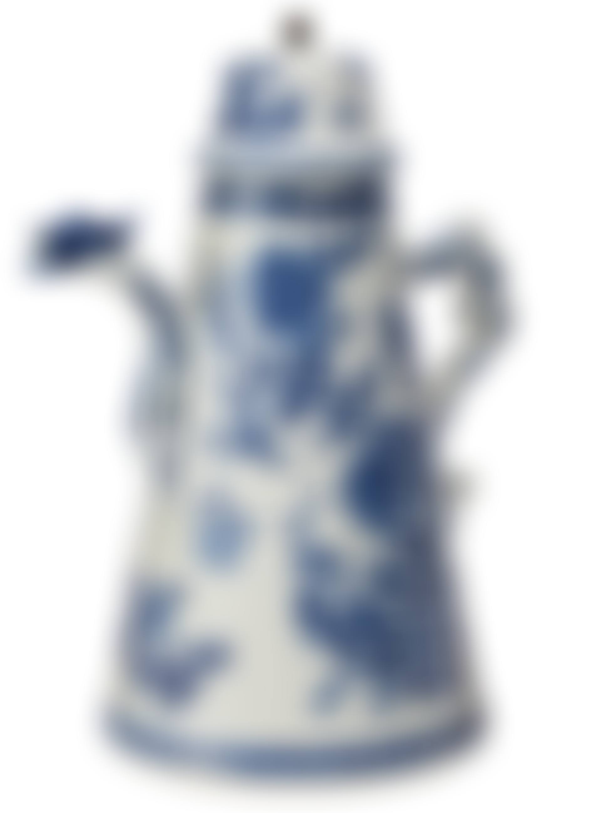 A CHINESE EXPORT PORCELAIN BLUE AND WHITE LARGE COFFEE-POT AND COVER (preview)
