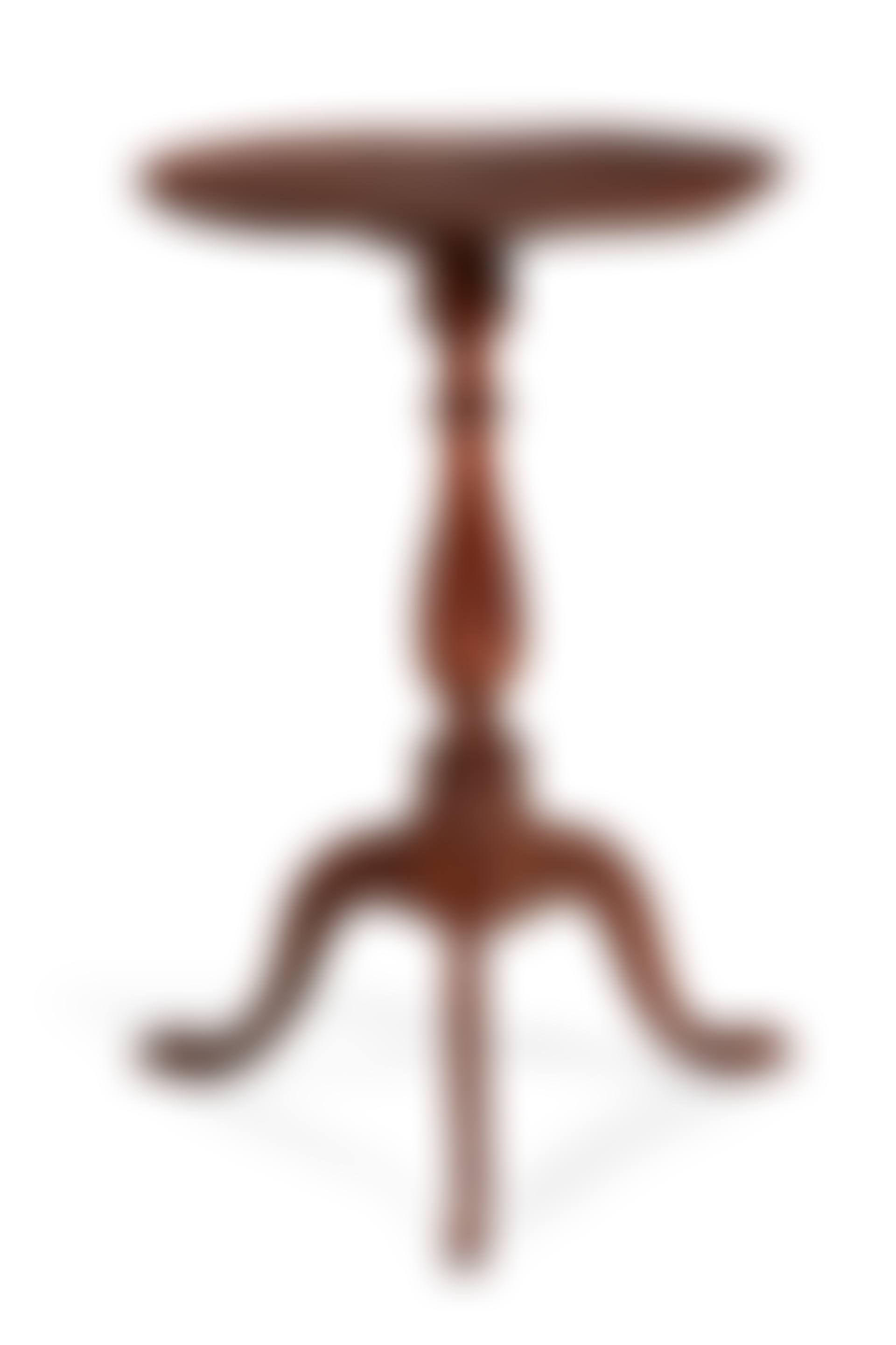 A QUEEN ANNE CHERRYWOOD DISH-TOP CANDLESTAND (preview)