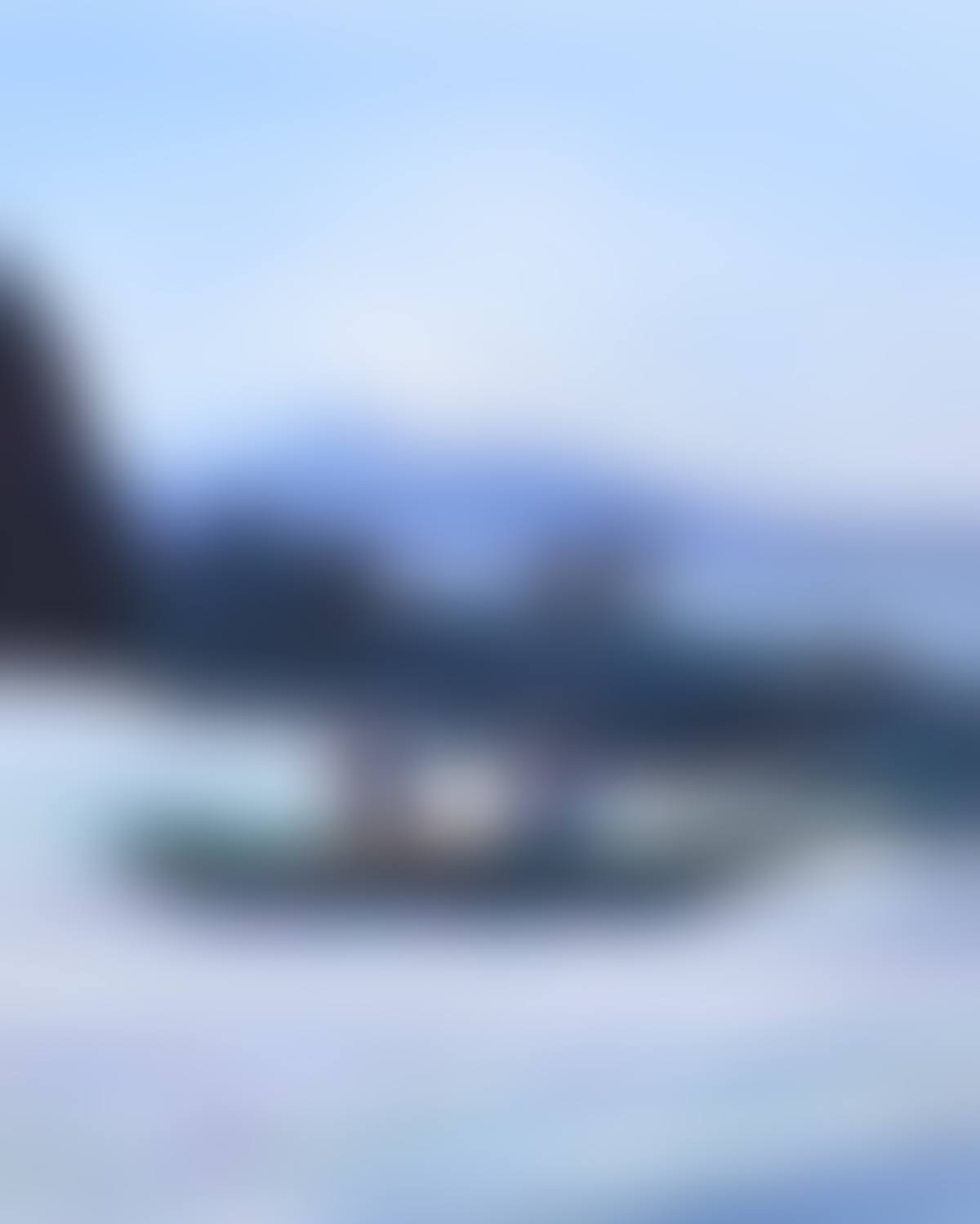 "CURRACH MEN COMING ASHORE AT DOWNINGS BEACH" (preview)