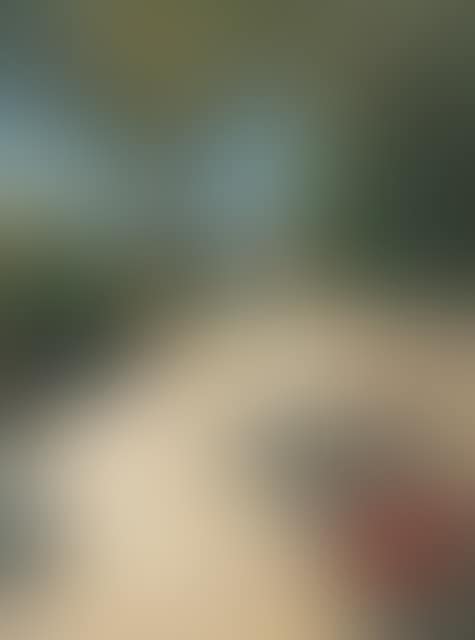 Painter on a Roman path (preview)