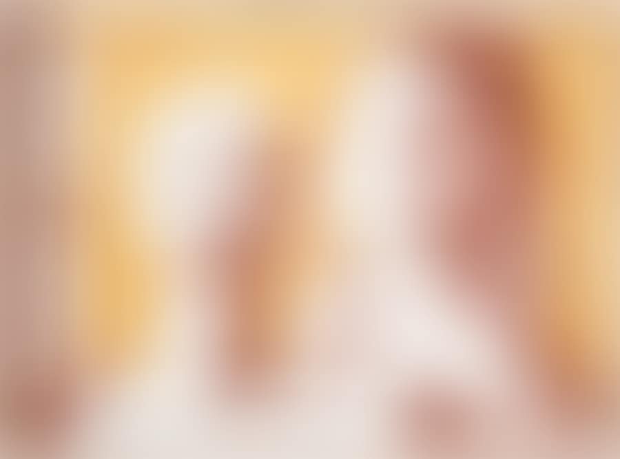 SEATED WOMAN (preview)