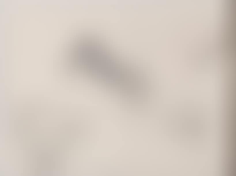 Extended nude (preview)
