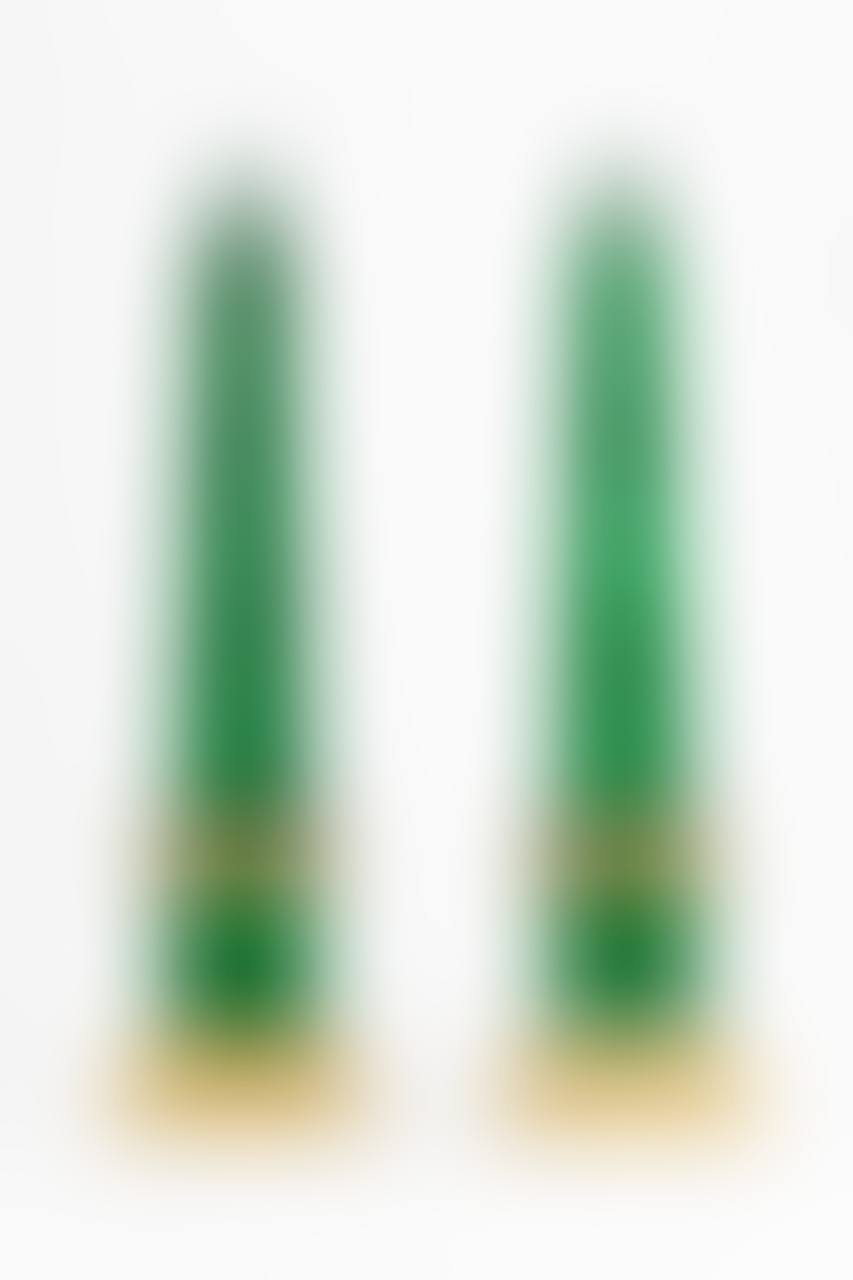 A pair of green obelisks (preview)