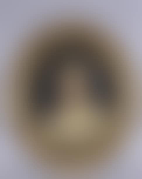 Portrait of a woman with a pearl necklace and ringlets (preview)