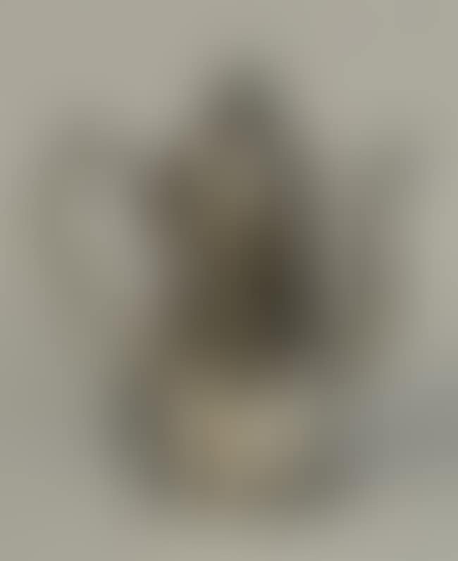 AMERICAN SILVER COFFEE POT (preview)