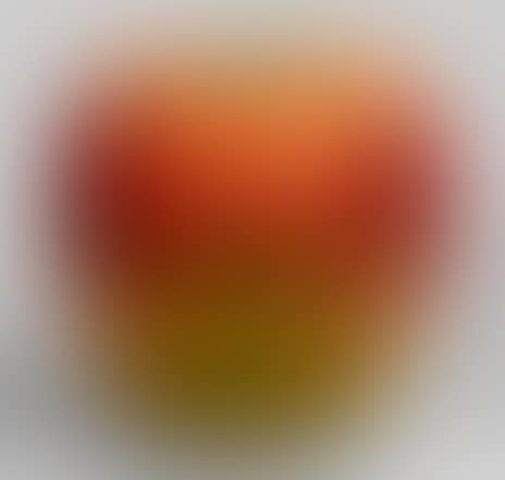 Sculpture in the shape of an apple (preview)