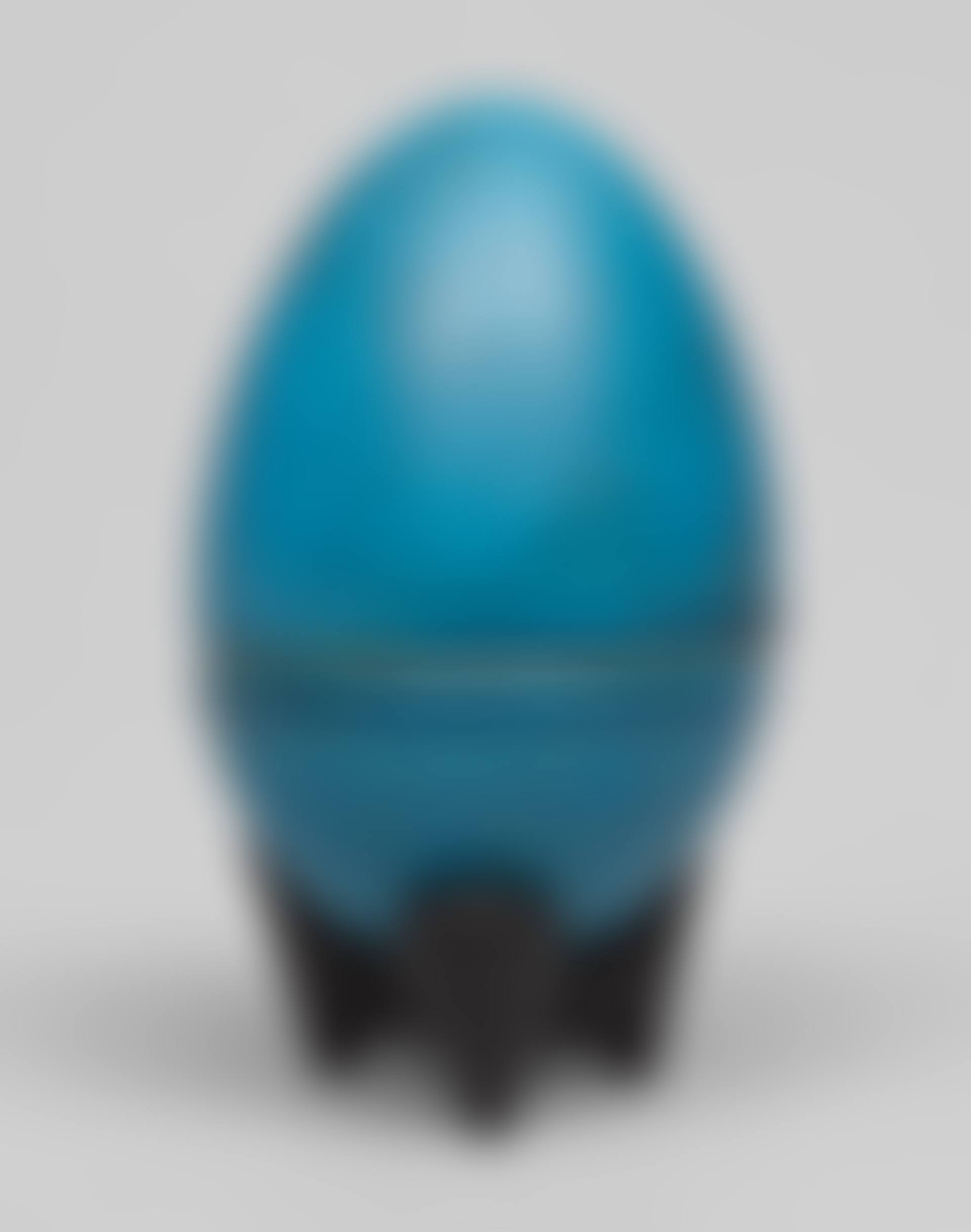 Sculpture in the form of an egg (preview)