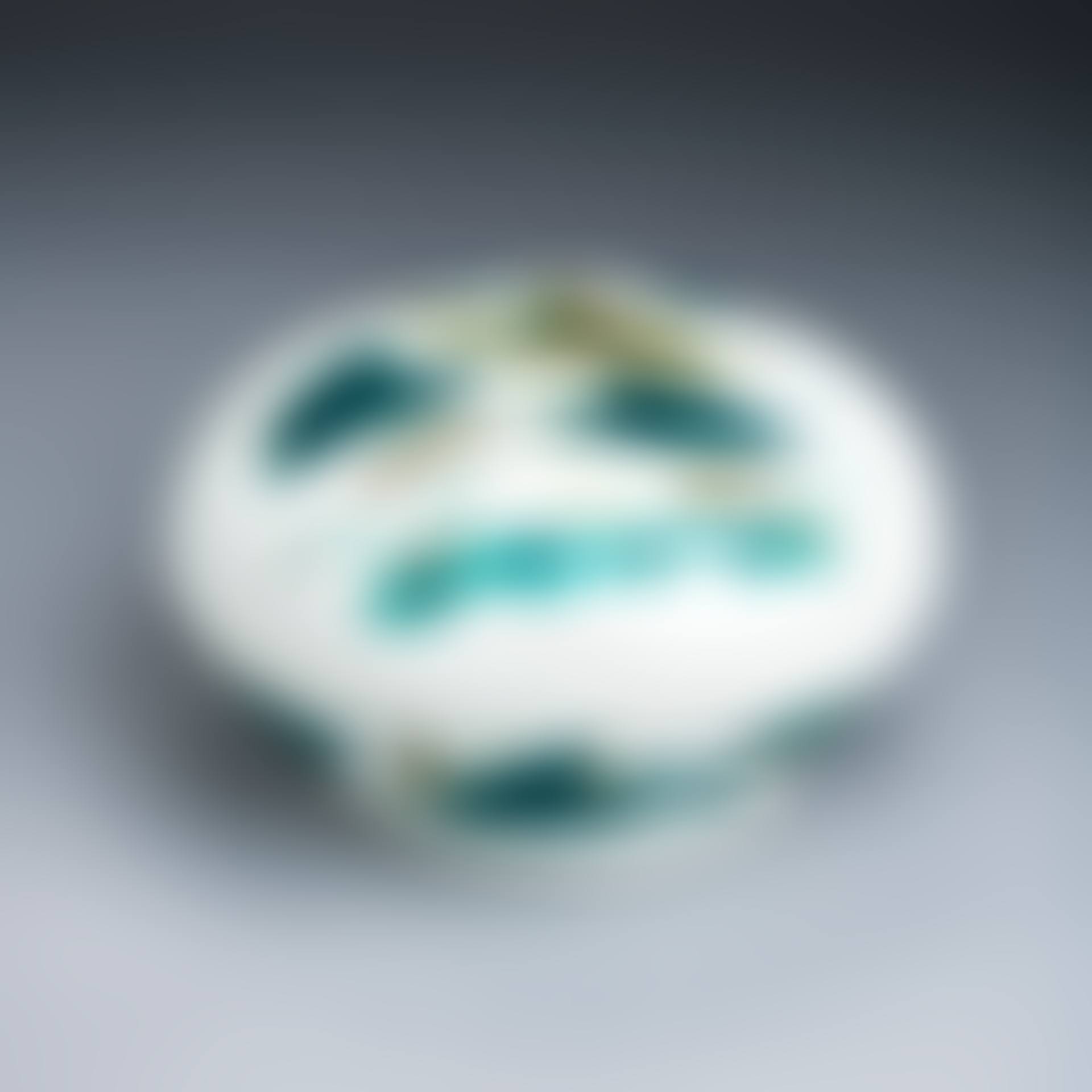 A Chinese famille rose round box and cover (preview)