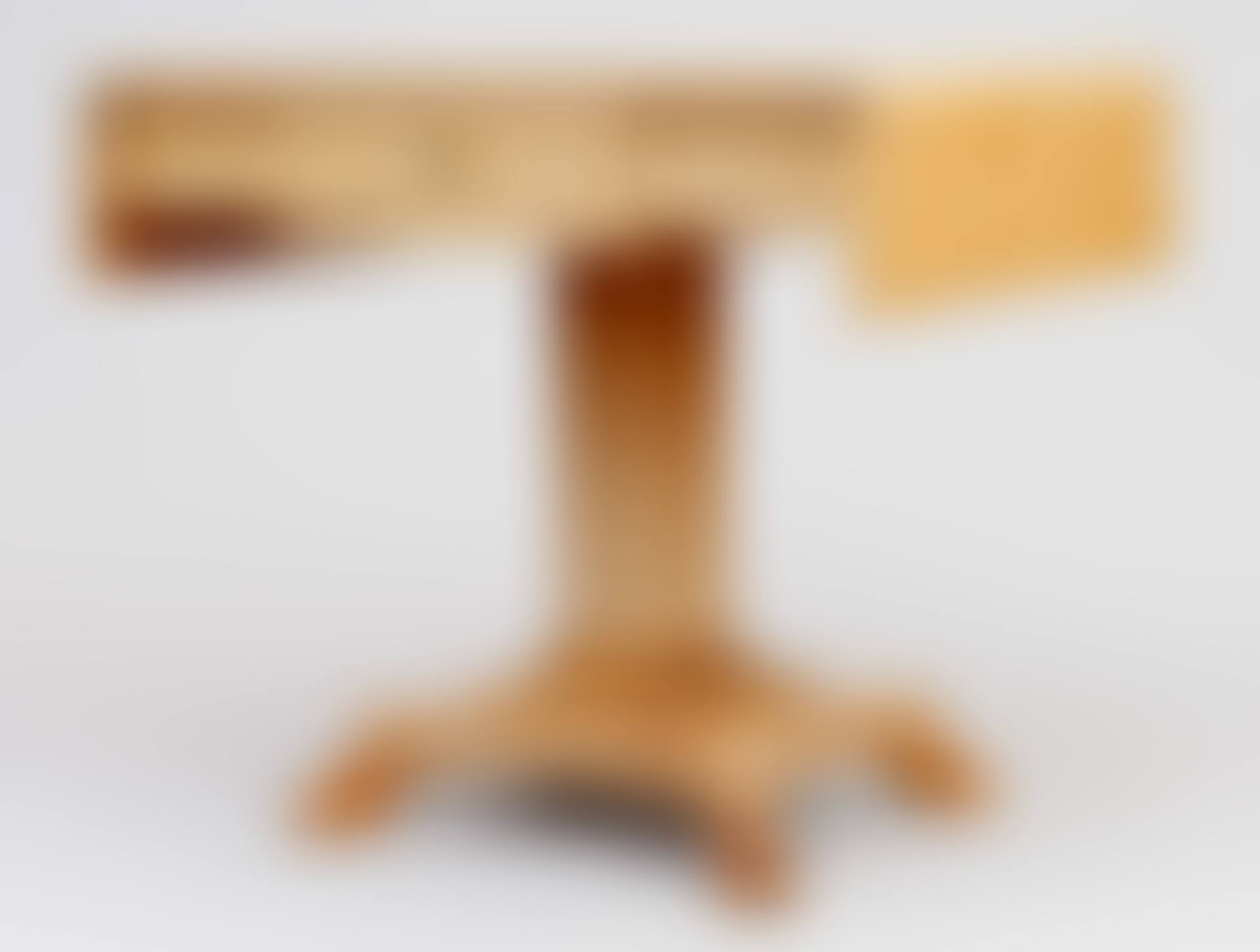 Folding table (preview)
