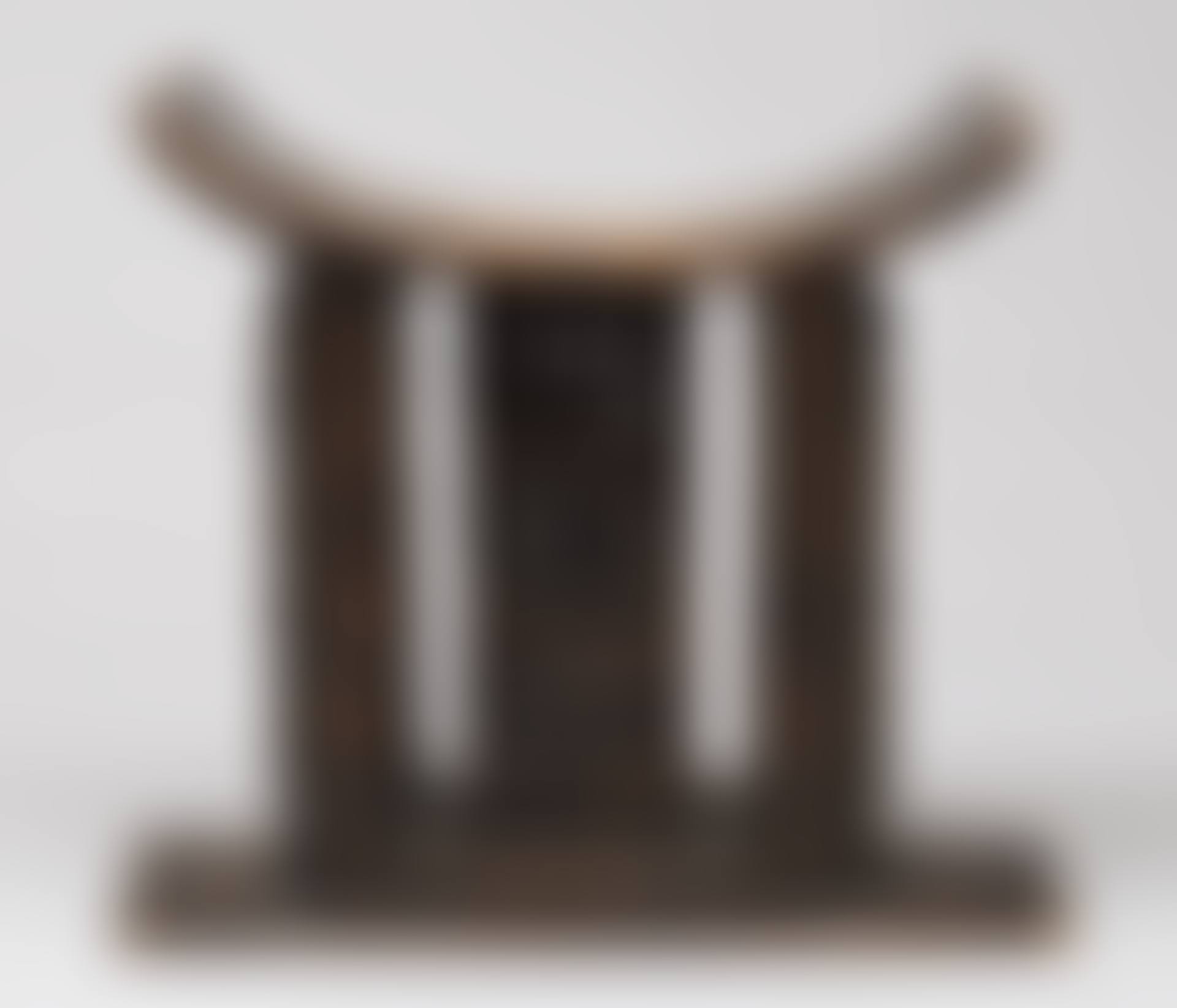 Stool (preview)