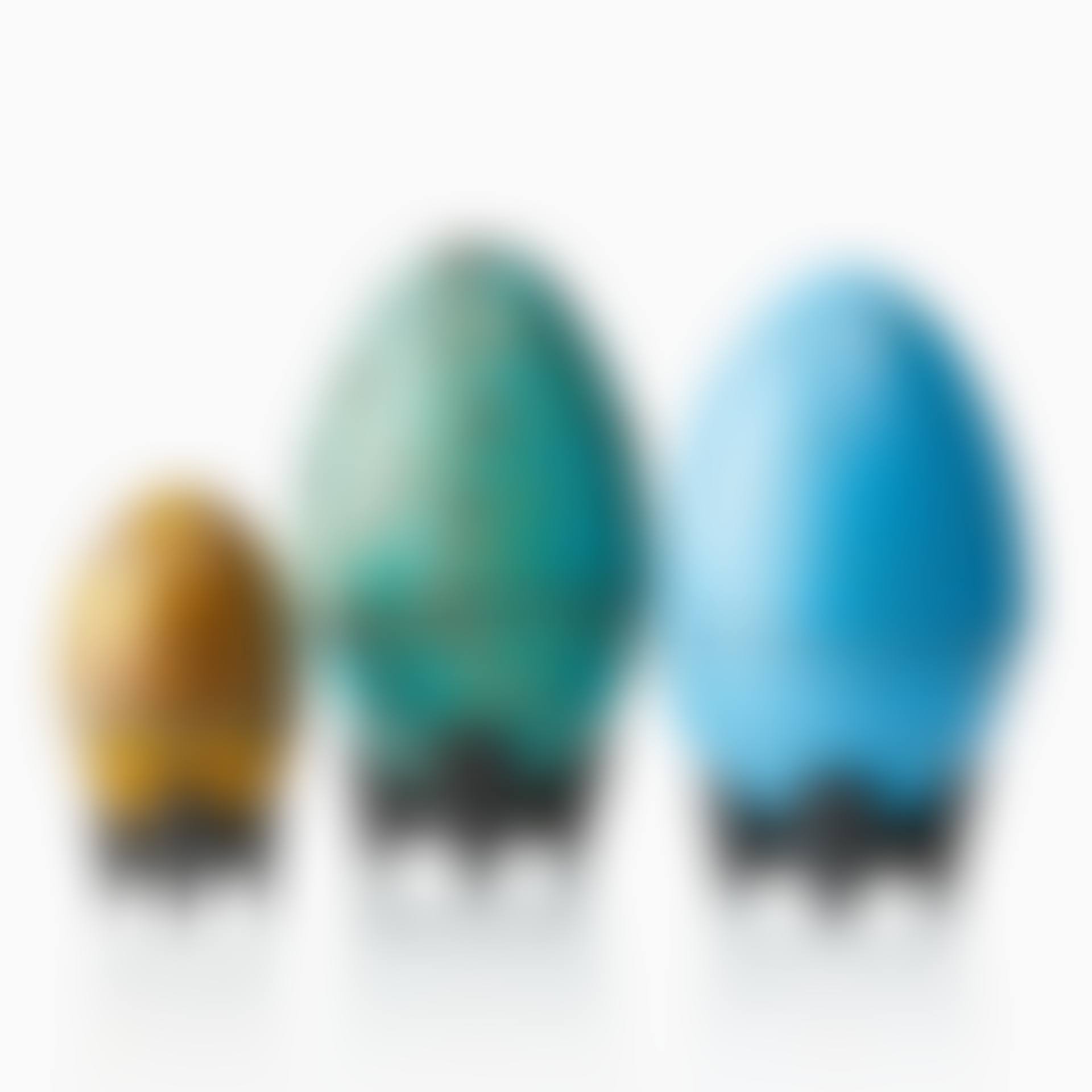 Sculptures in the form of eggs, three pieces (preview)