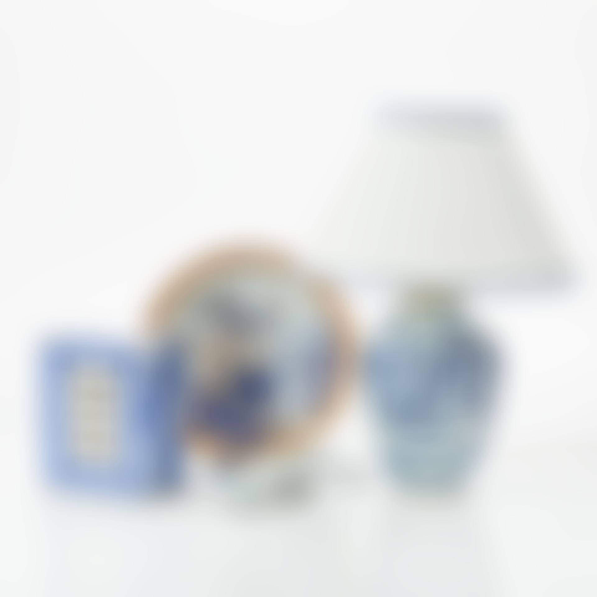 Urn, cricket jar, two bowls Porcelain (preview)
