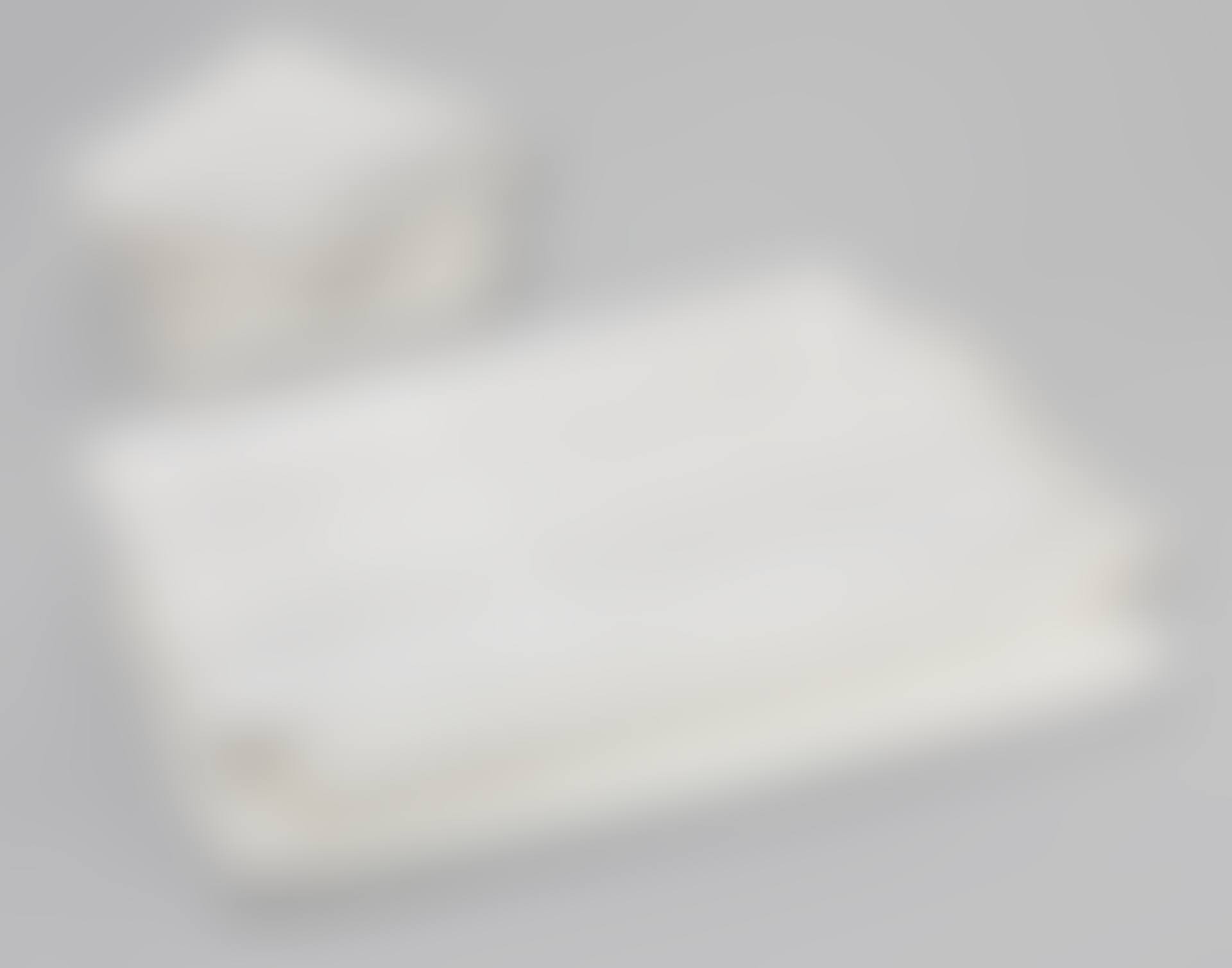 Tablecloths, three pieces and 45 serviettes (preview)